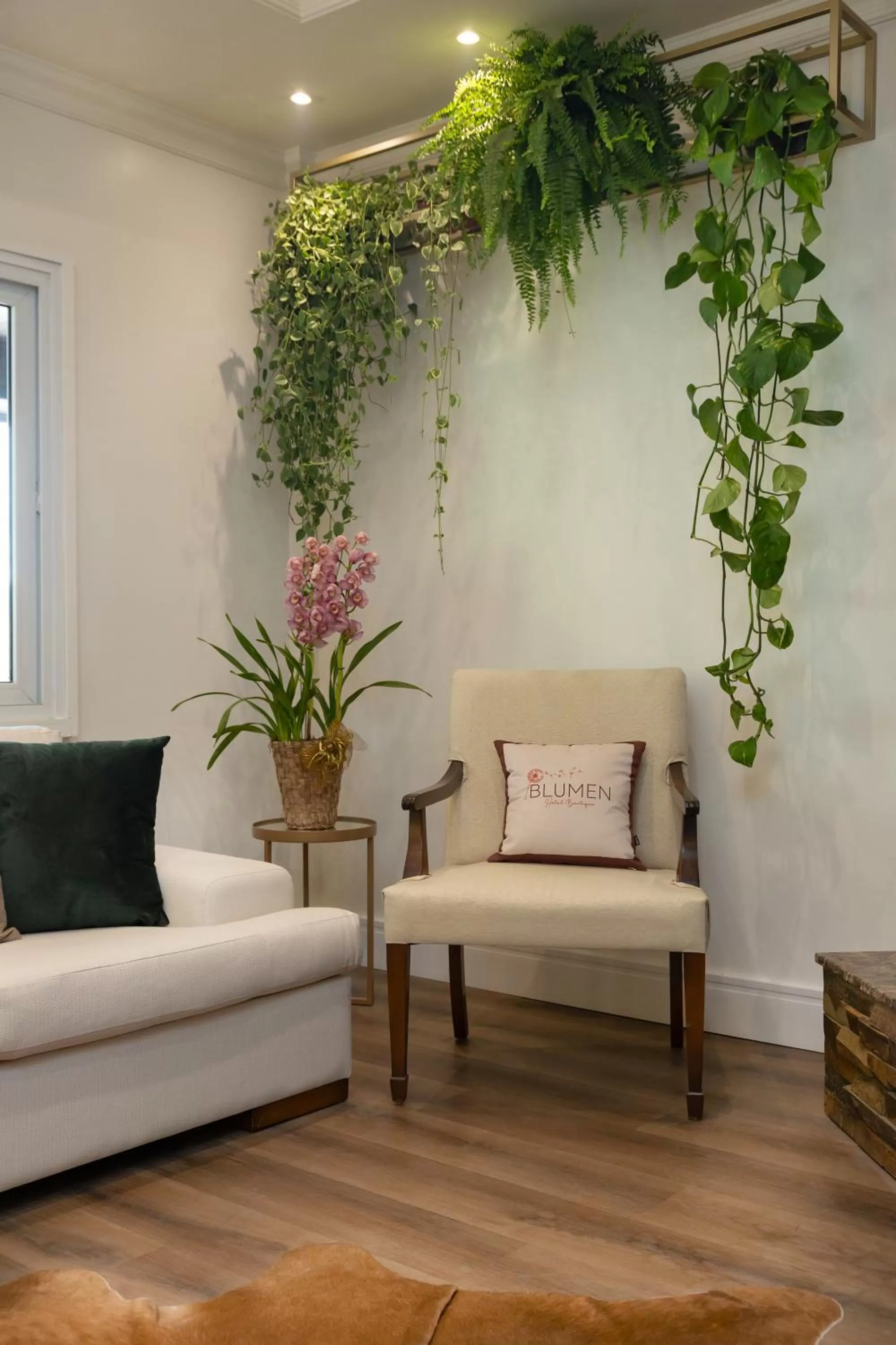 Living room in Blumen Hotel Boutique
