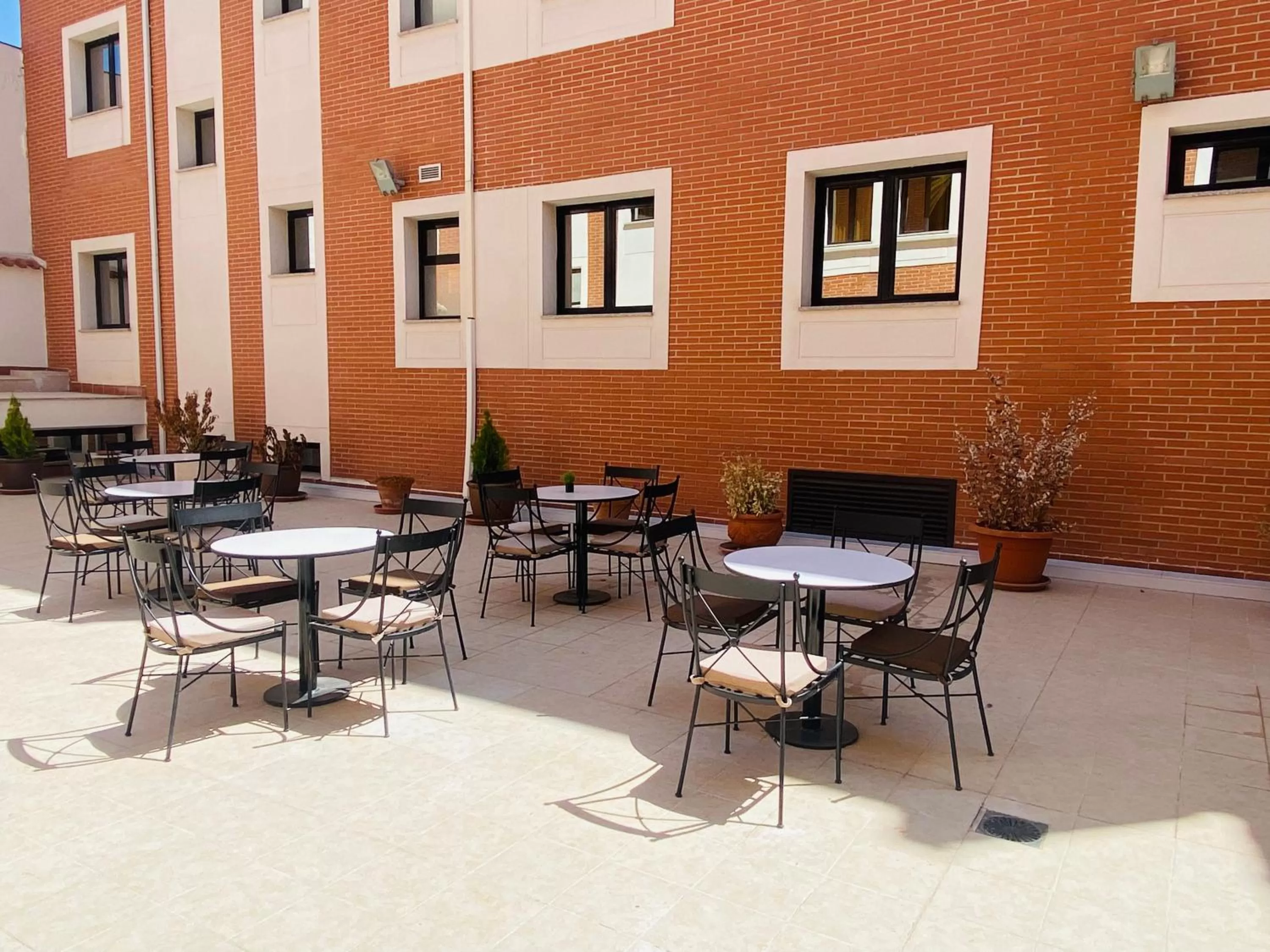 Patio in Hotel Equo Aranjuez