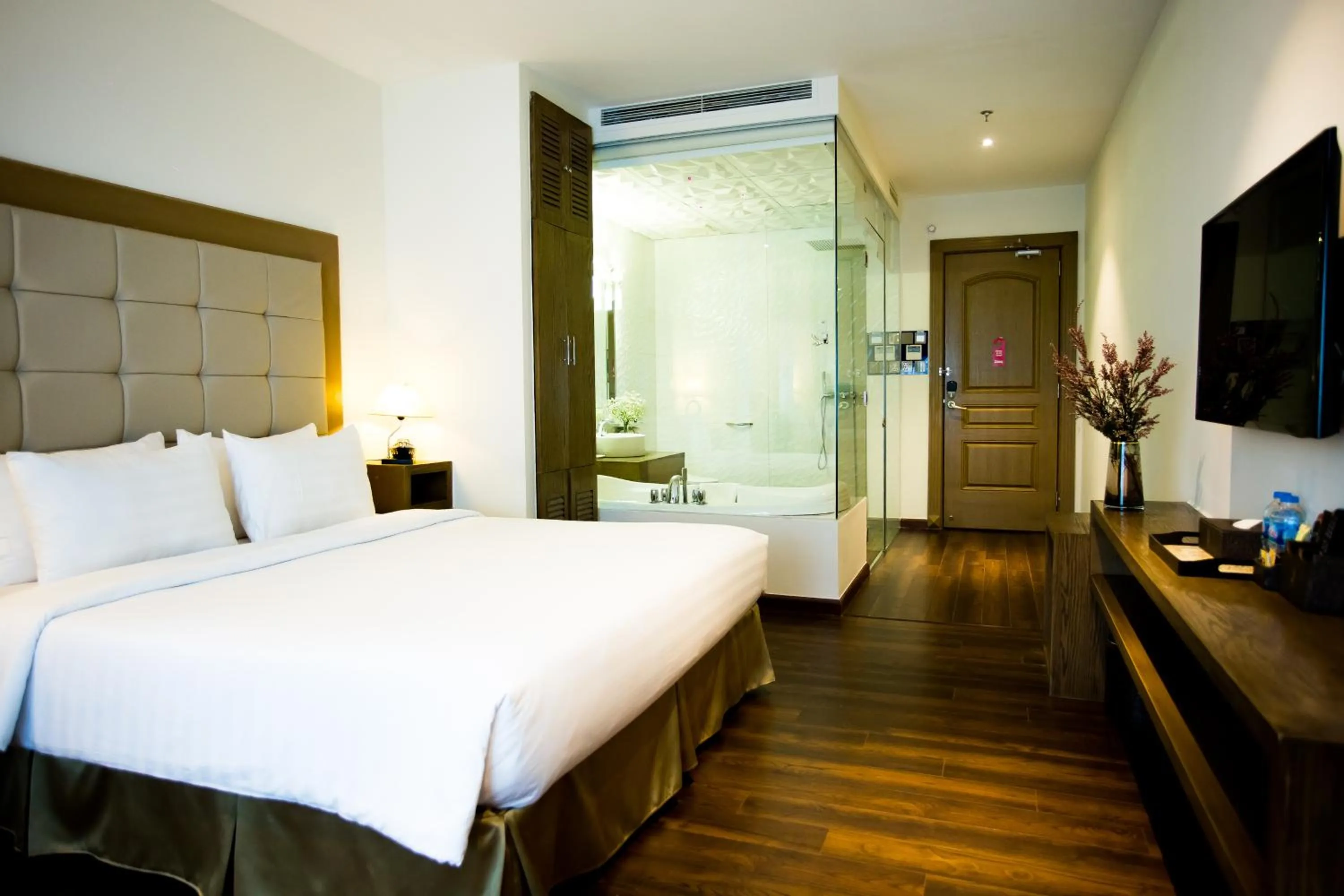 Bed in Diamond Hill Hotel