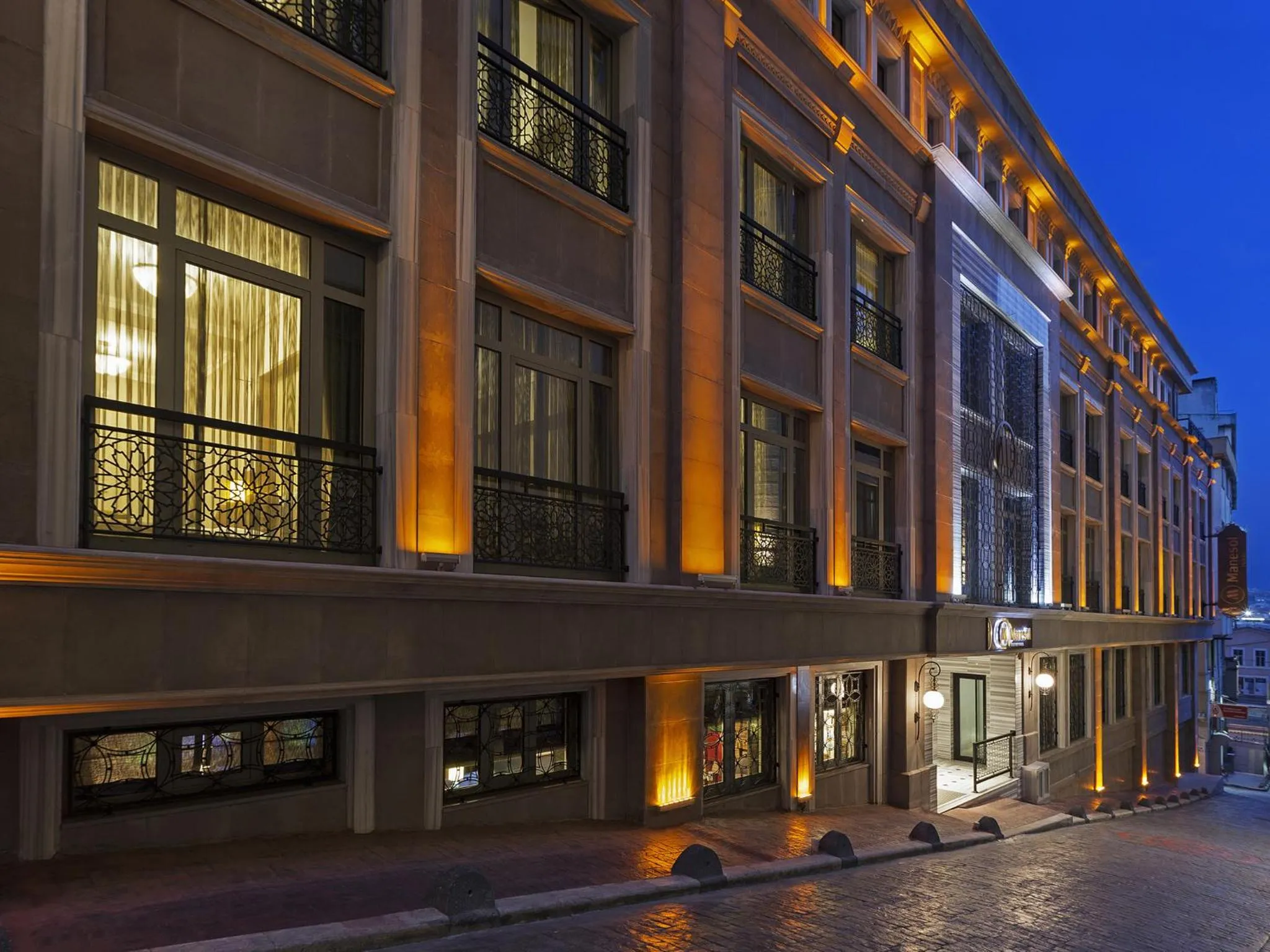 Facade/entrance in Manesol Boutique Galata