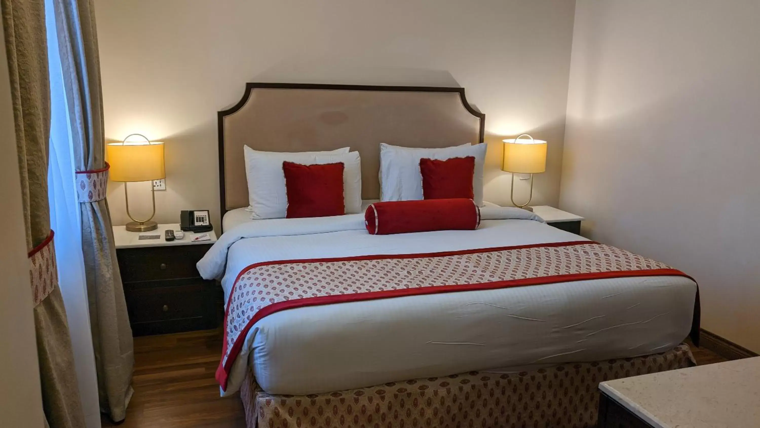 Junior King Suite - Smoking in Ramada by Wyndham Lahore Gulberg II Junior King Suite - Smoking in Ramada by Wyndham Lahore Gulberg II