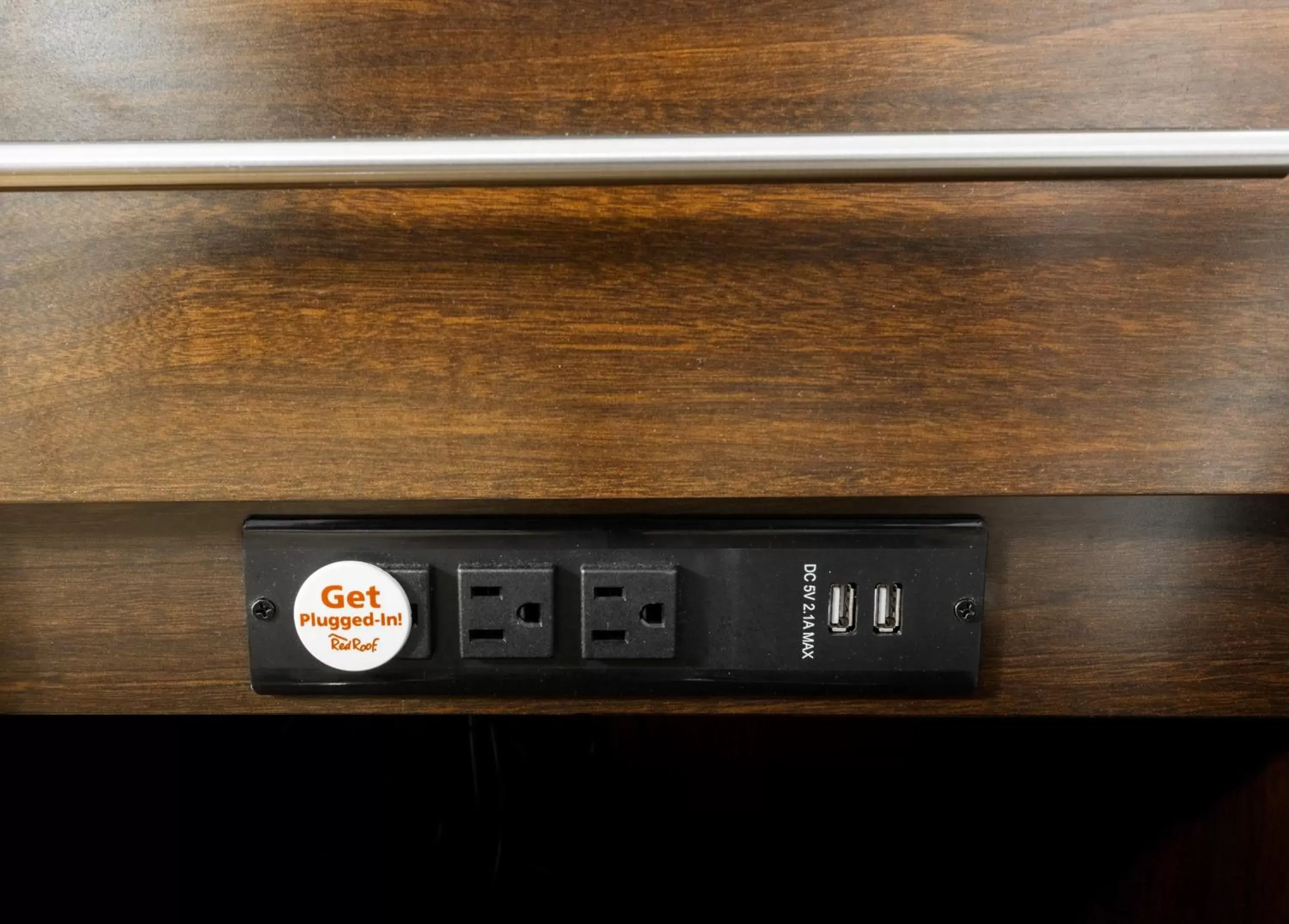 Standard King Room - Smoke Free in Red Roof Inn PLUS + Boston - Framingham Standard King Room - Smoke Free in Red Roof Inn PLUS + Boston - Framingham