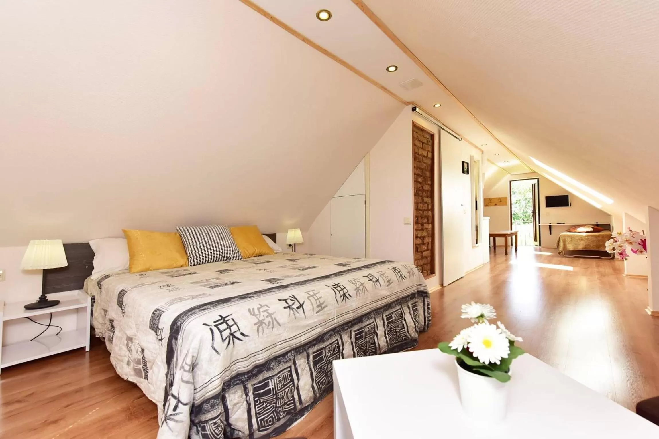 Decorative detail, Bed in "Trakaitis" nameliai