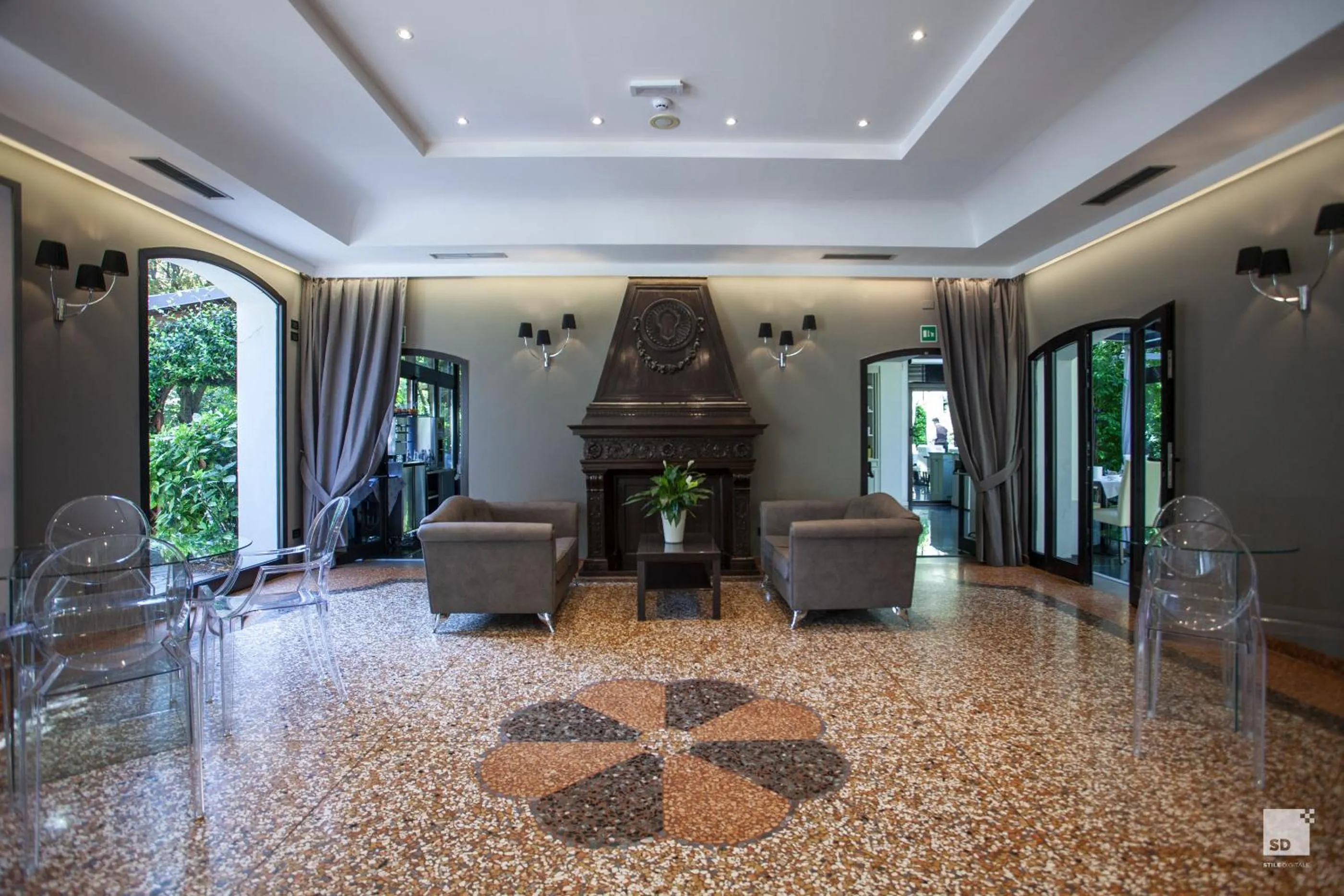 Lobby or reception in Savoia Hotel Country House Bologna