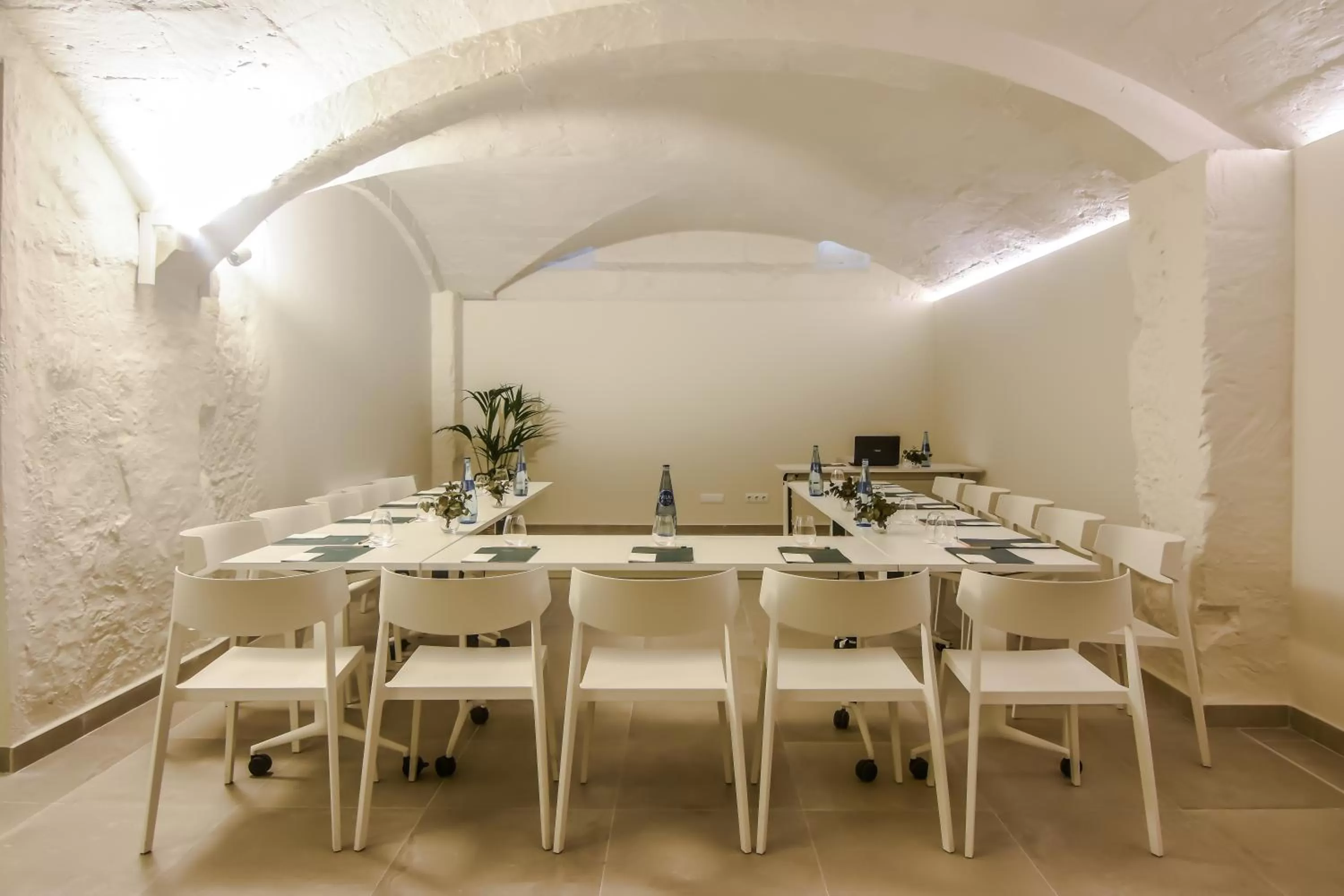 Meeting/conference room in Bordoy Casa Ládico - Hotel Boutique Adults Only