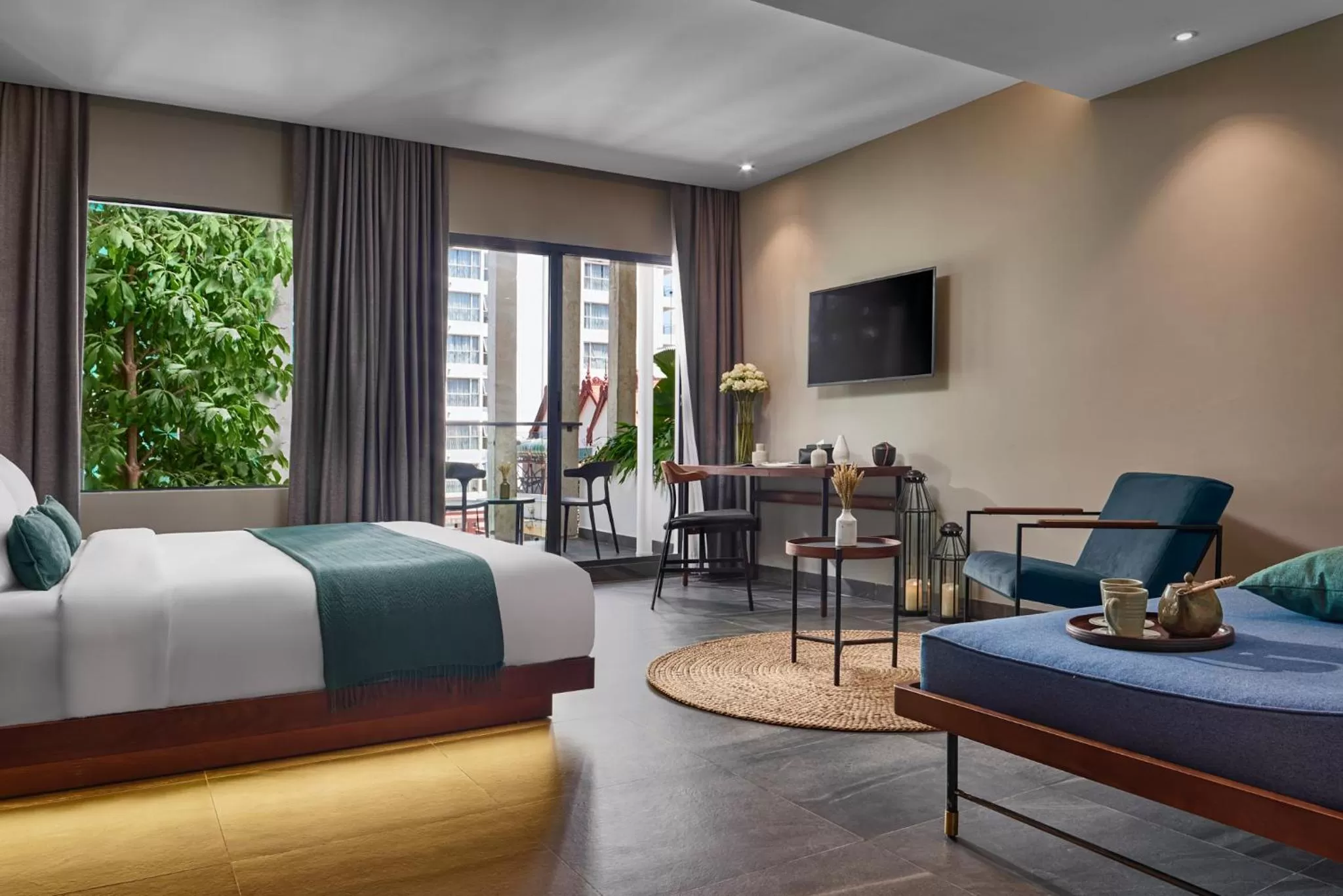 Bathroom, Bed in Baitong Hotel & Resort Phnom Penh