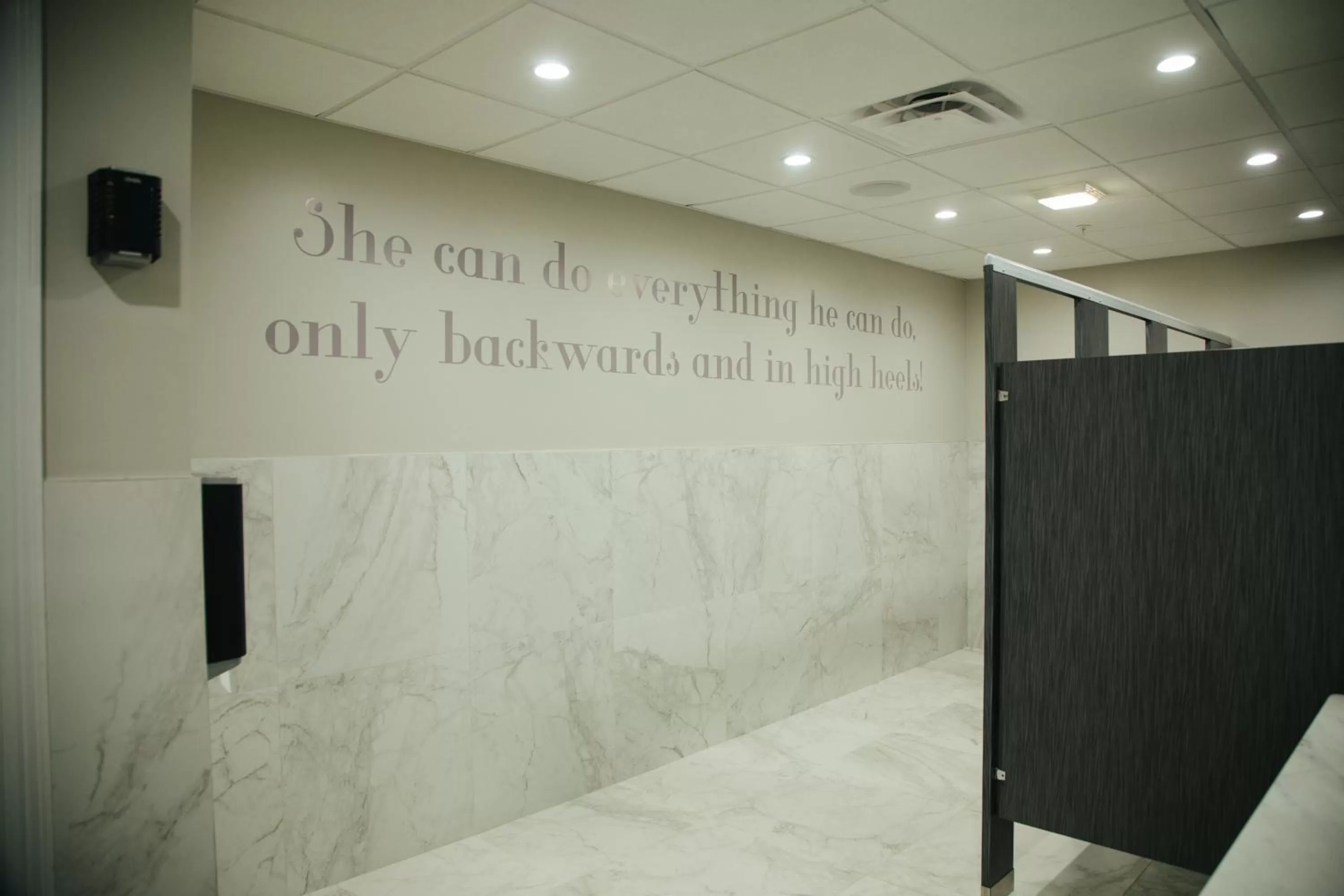 Bathroom in Hotel Legends