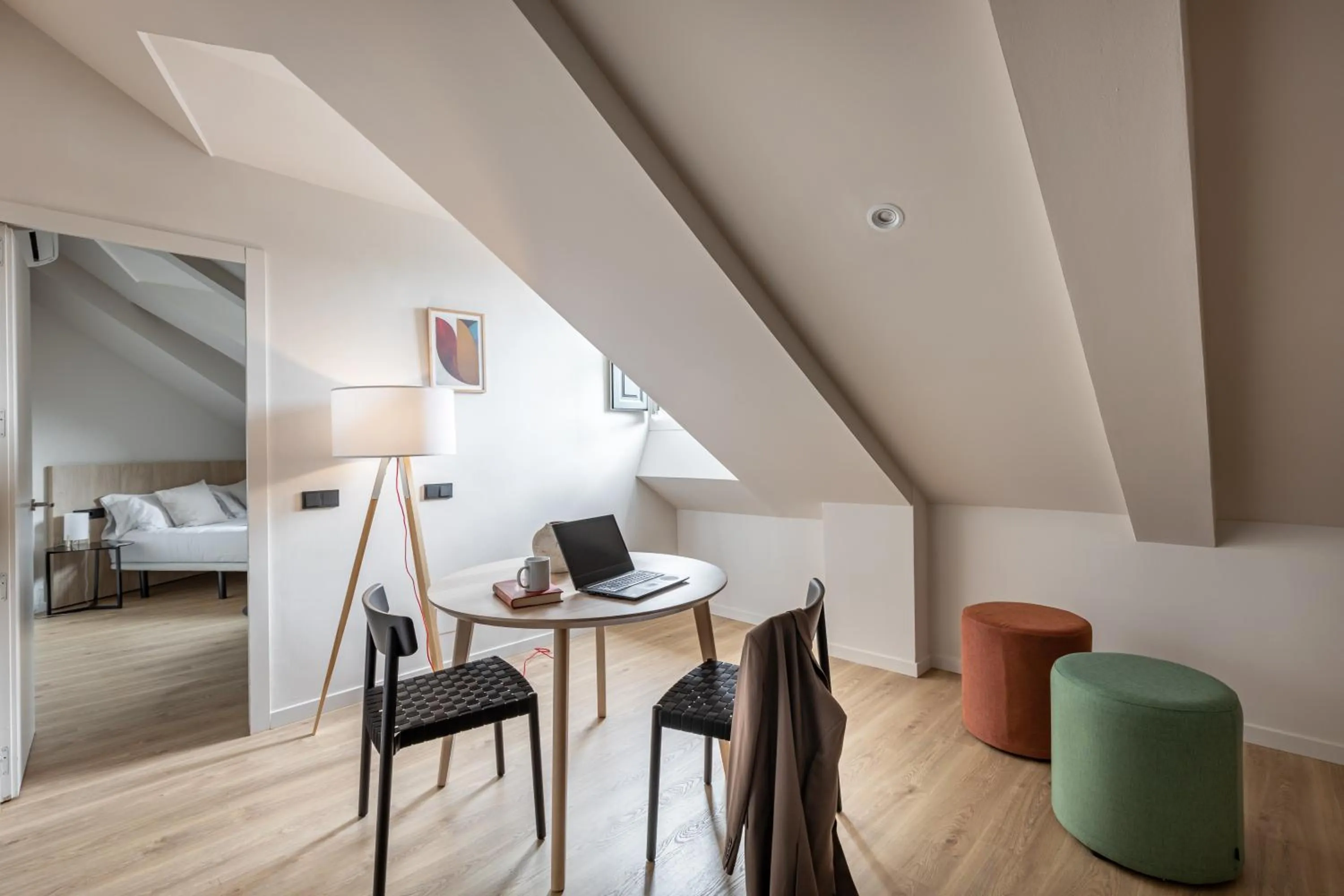Seating area, Bed in Líbere Madrid Palacio Real