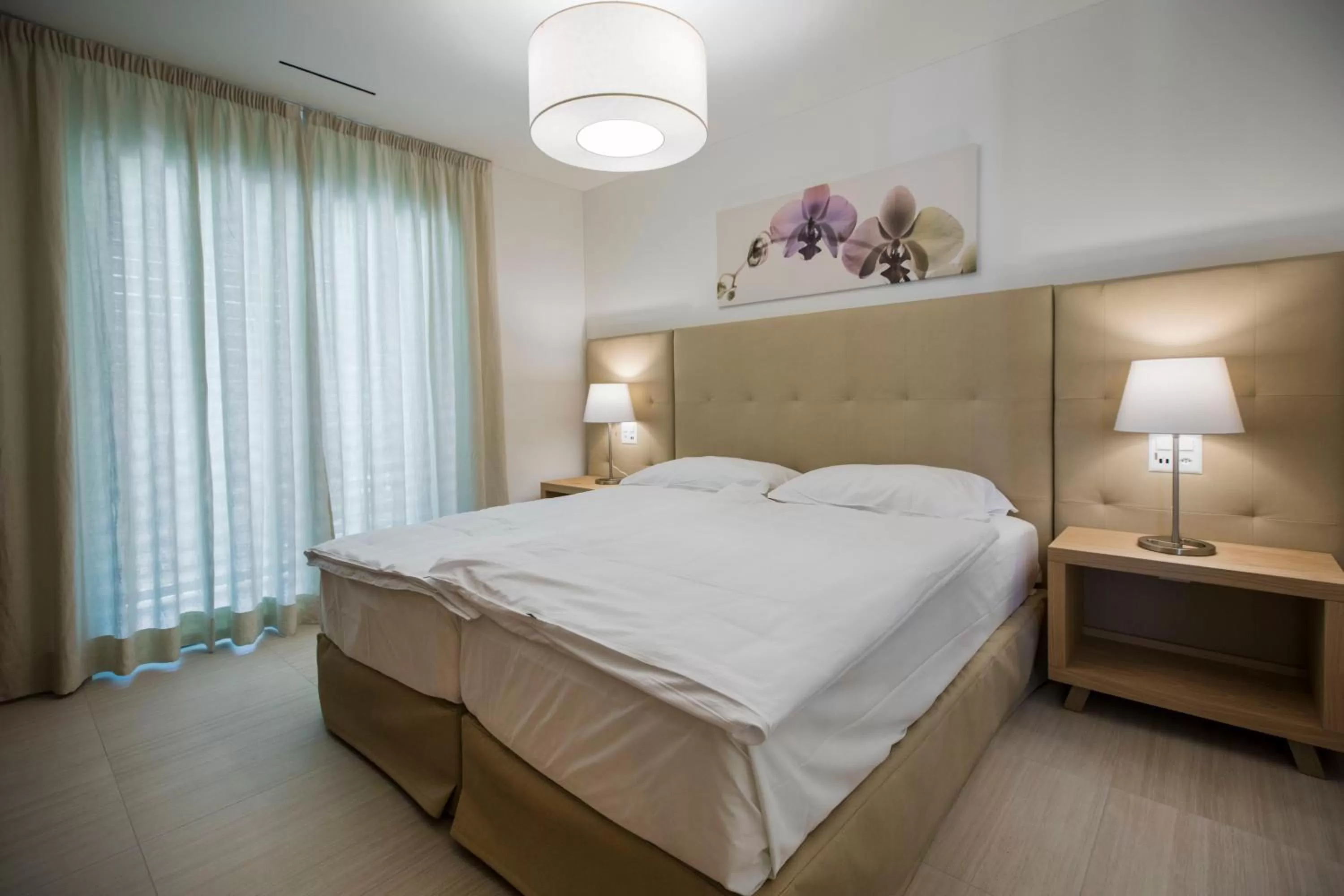 Bedroom, Bed in Delta Resort Apartments