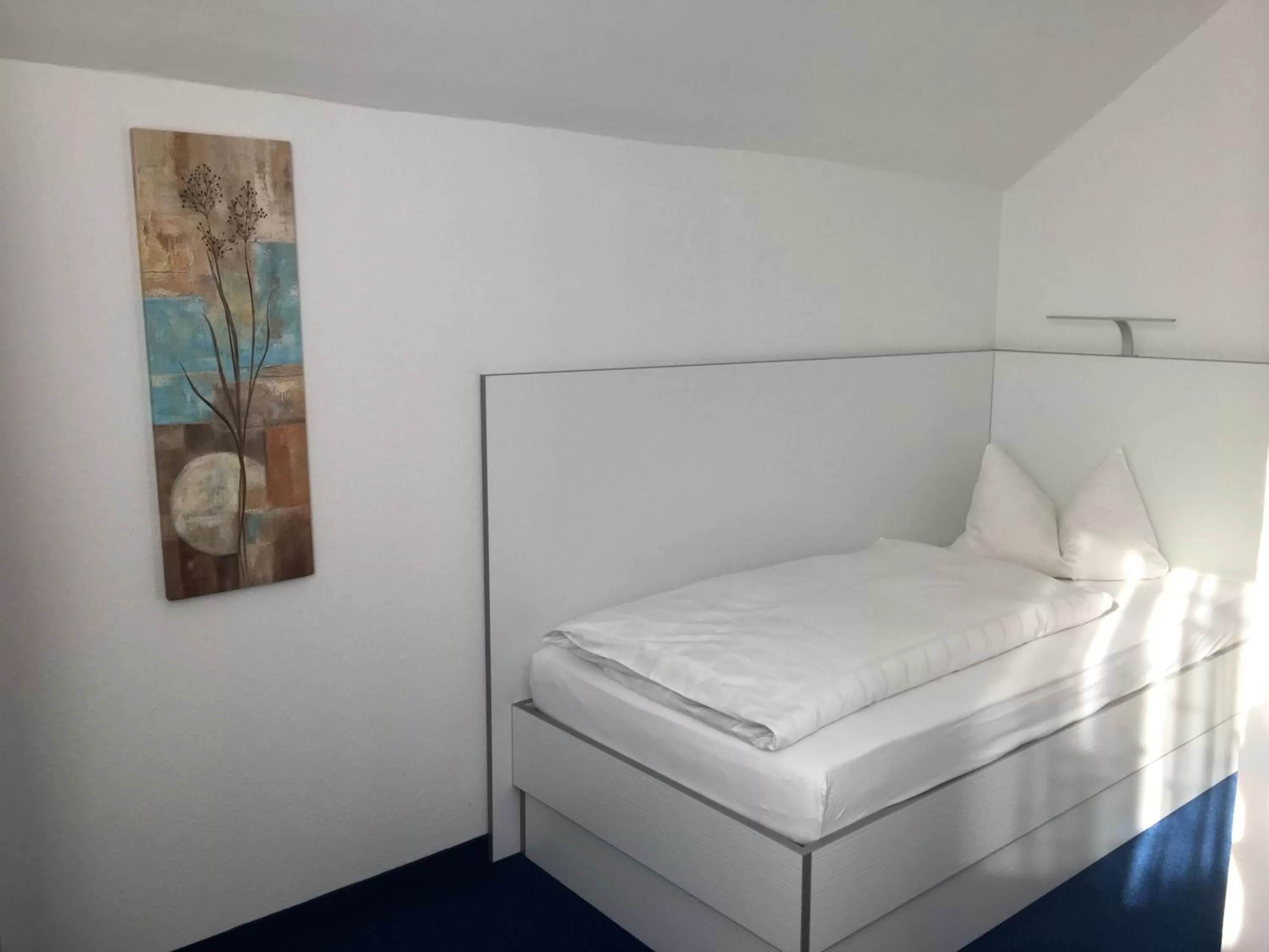 Photo of the whole room, Bed in Hotel & Restaurant Park Cafe ISA