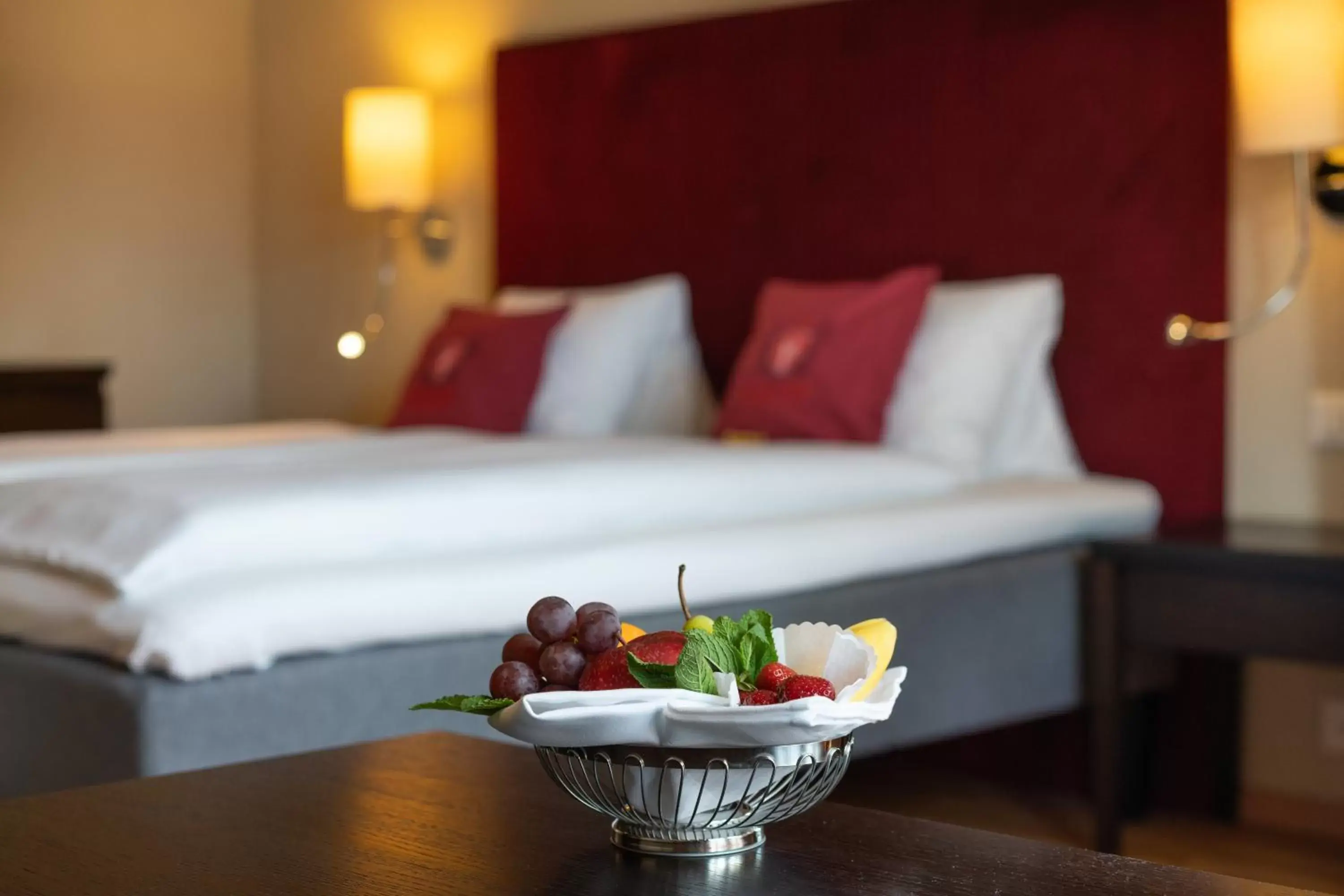 Superior Twin Room in Hotel Krebs Interlaken Superior Twin Room in Hotel Krebs Interlaken