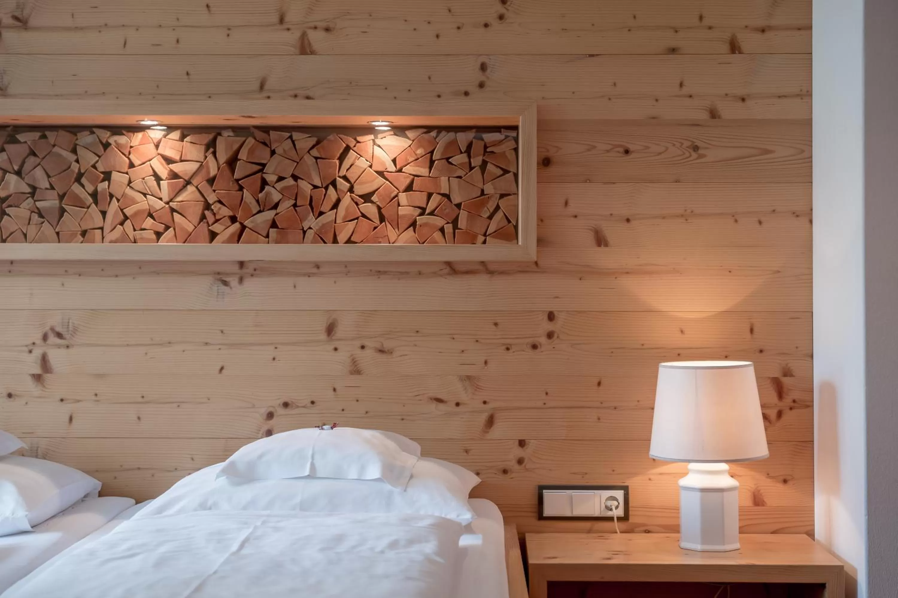 Bed in Hotel Seefelderhof