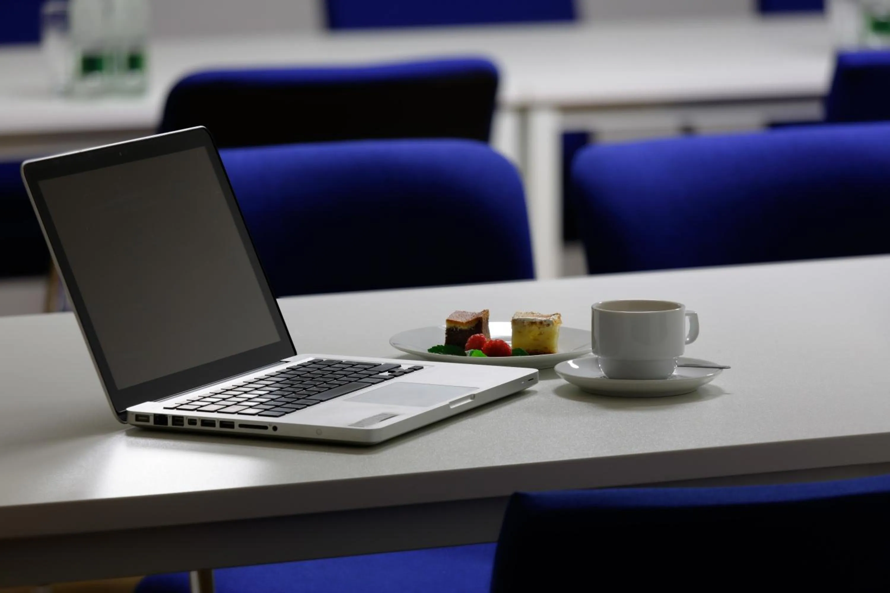 Business facilities in AXA Hotel