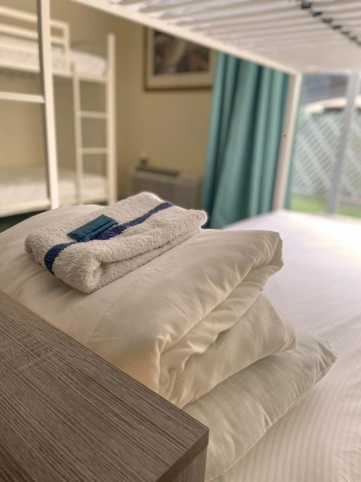 Bed in Bposhtels Orlando Florida Mall