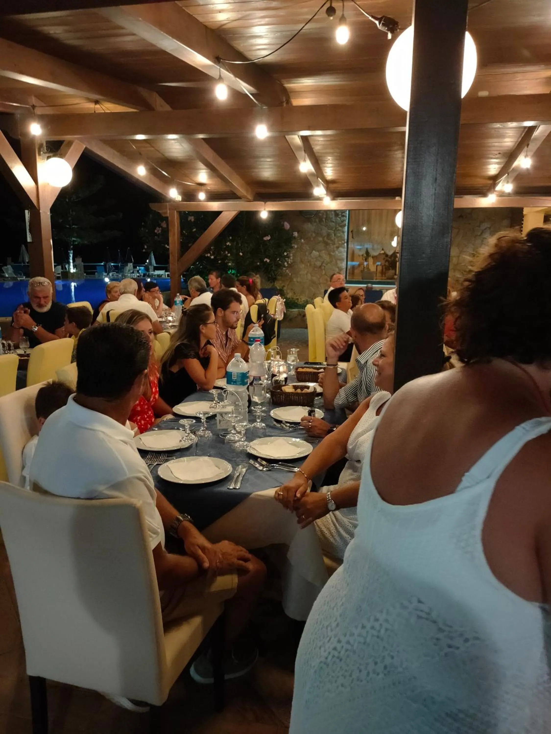 Restaurant/places to eat in Hotel La Playa Blanca