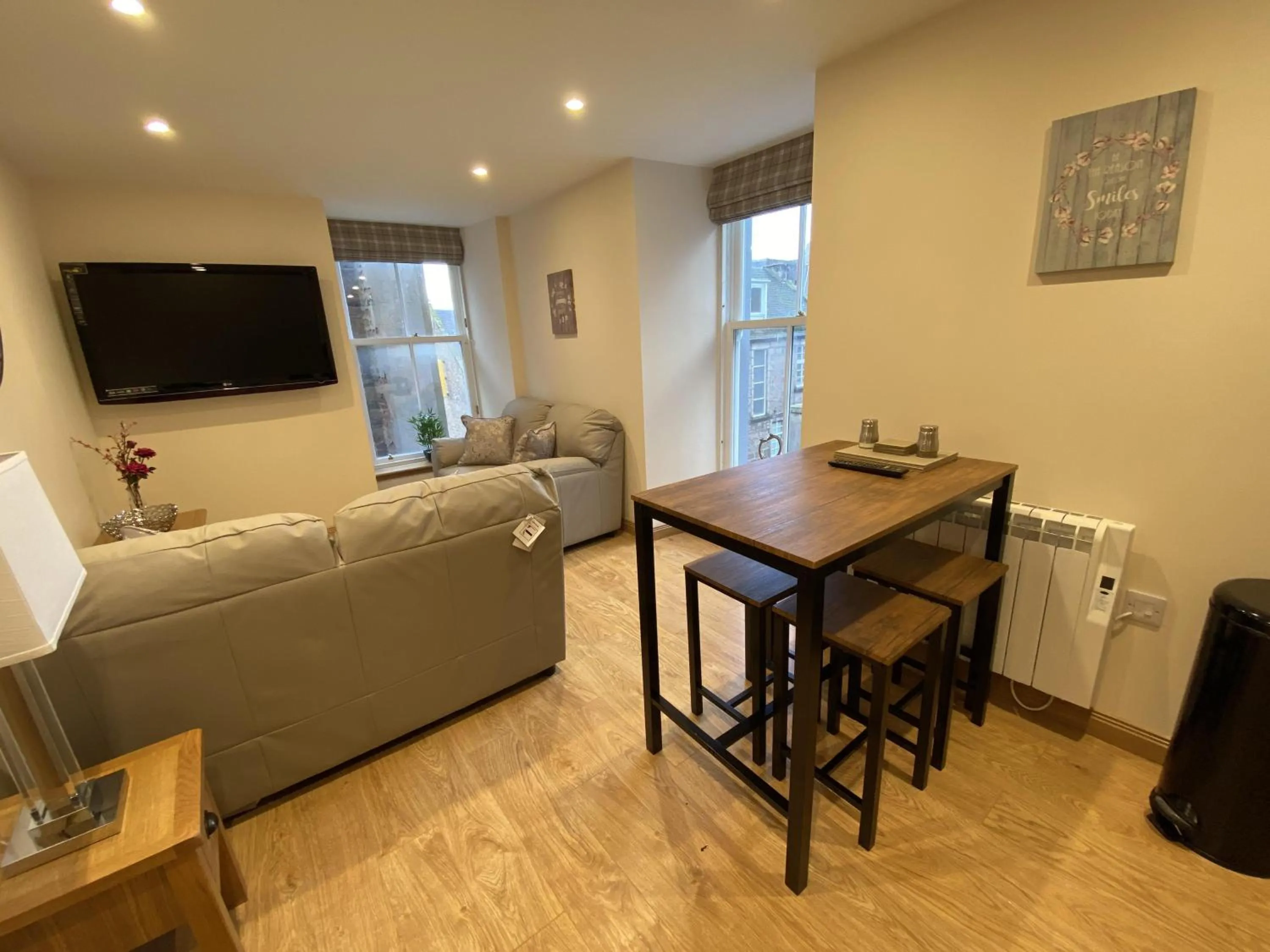 Bedroom in Waverley Inn Holiday Apartments