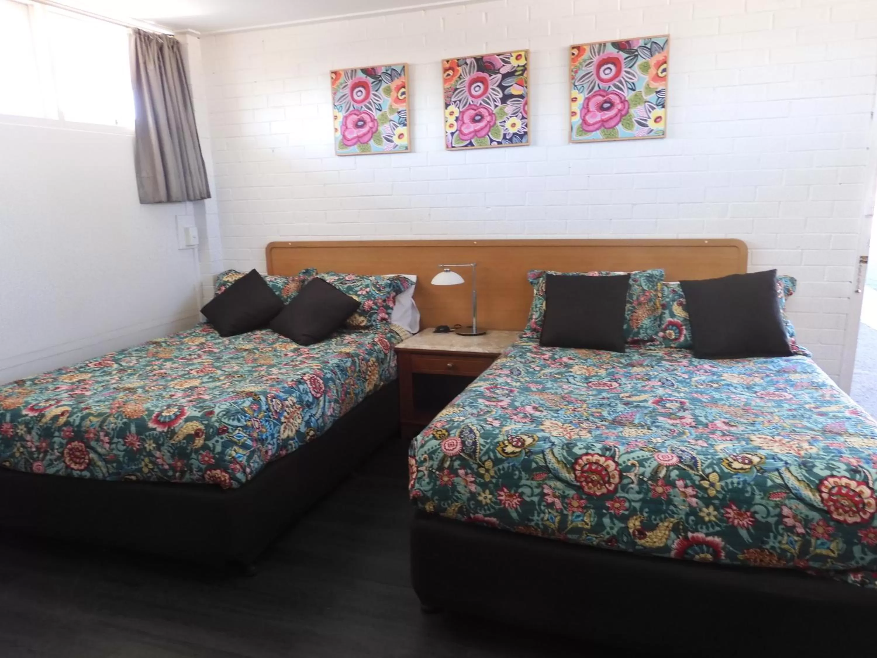 Bed in Dalby Parkview Motel