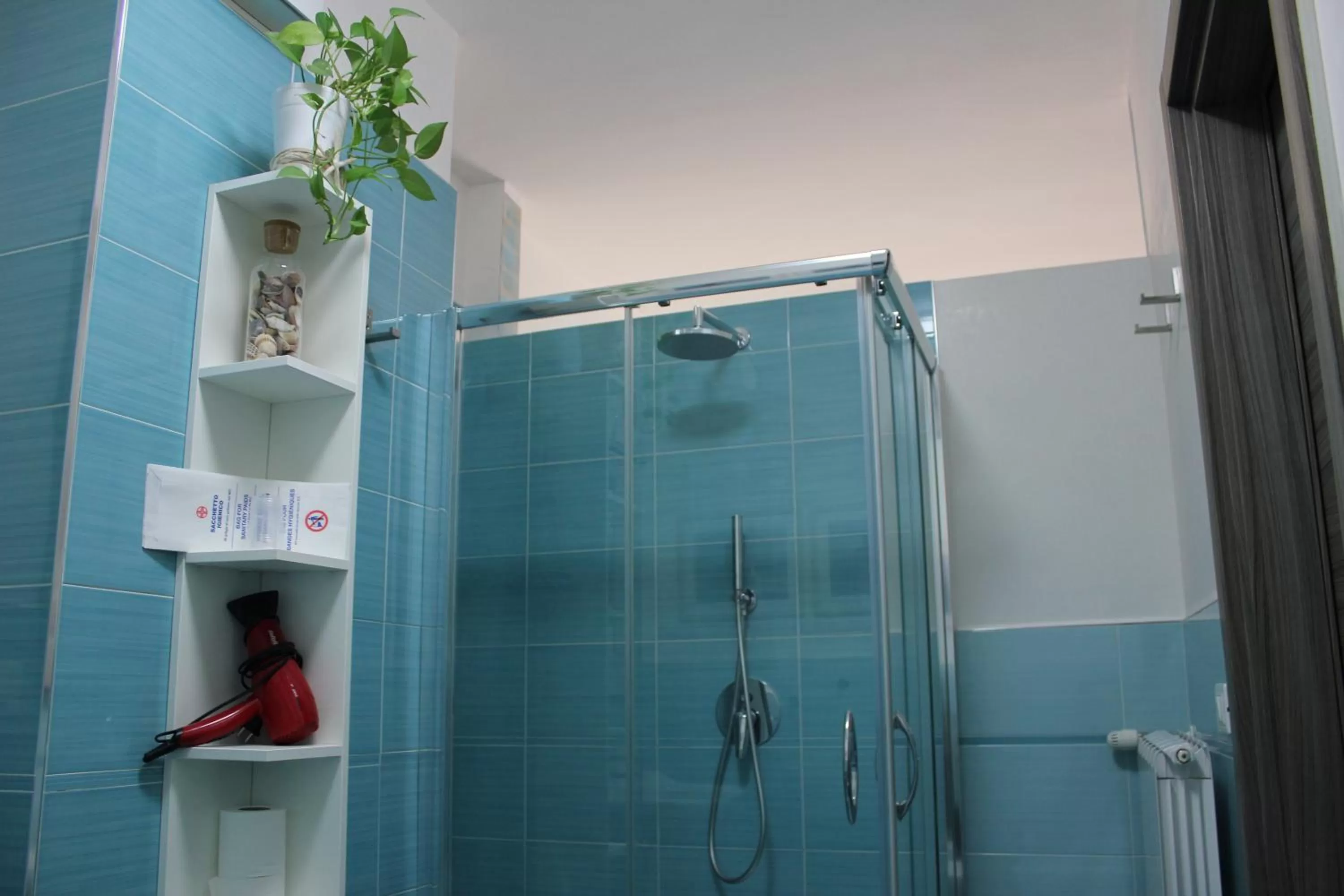 Bathroom in Coco'S Rooms