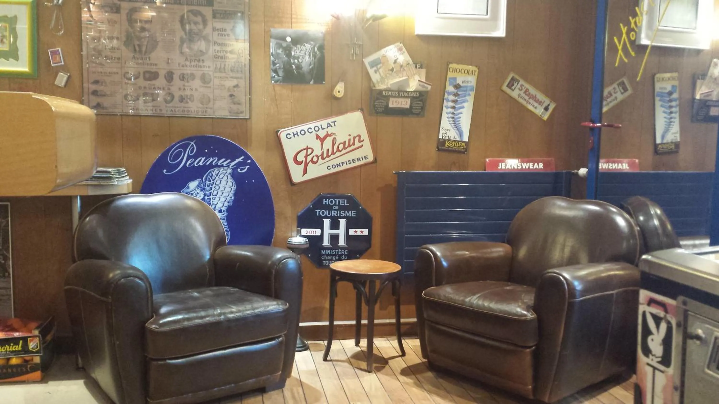 Lounge or bar in Hotel Arcantis Le Voltaire