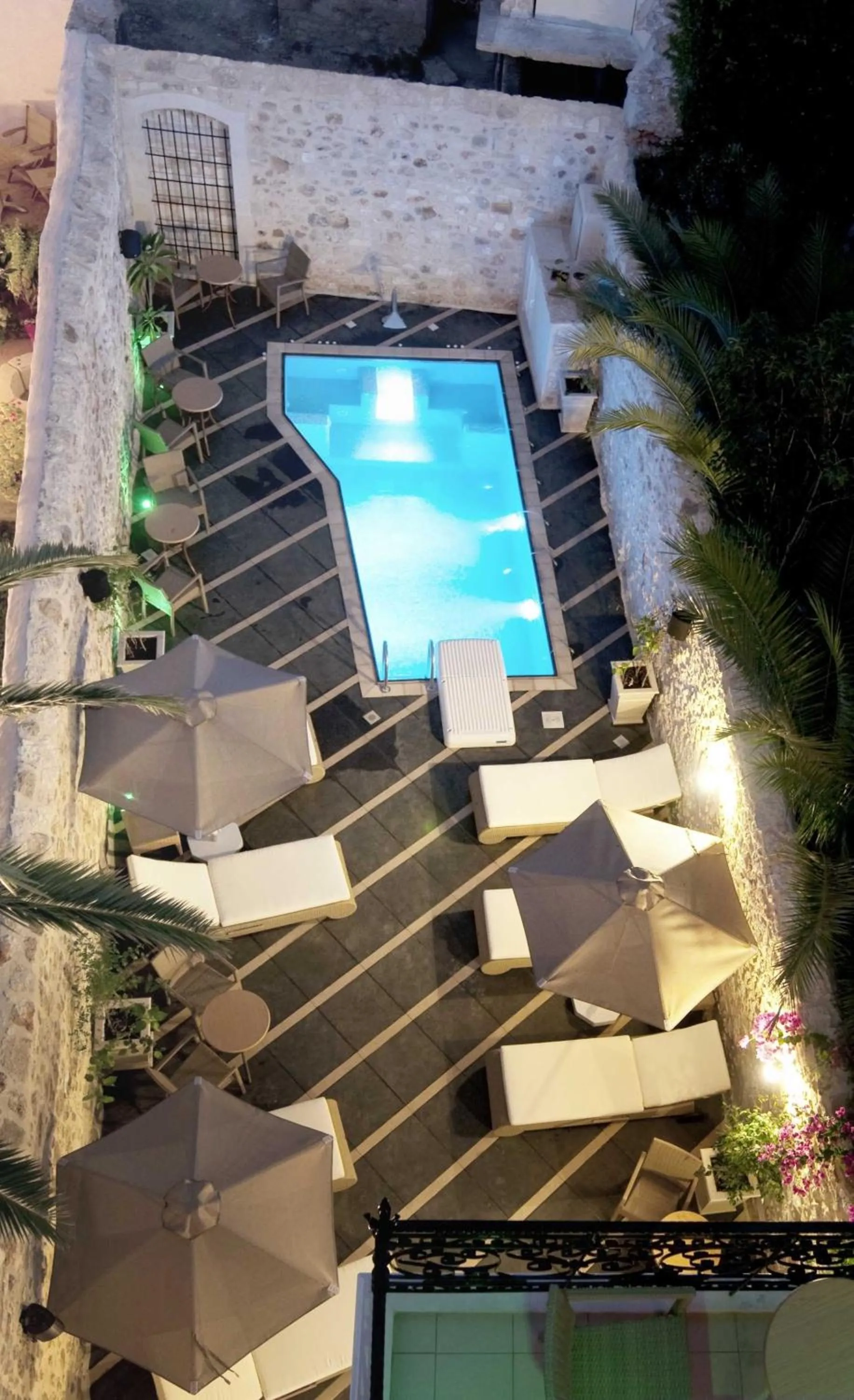 Pool view in Antica Dimora Suites