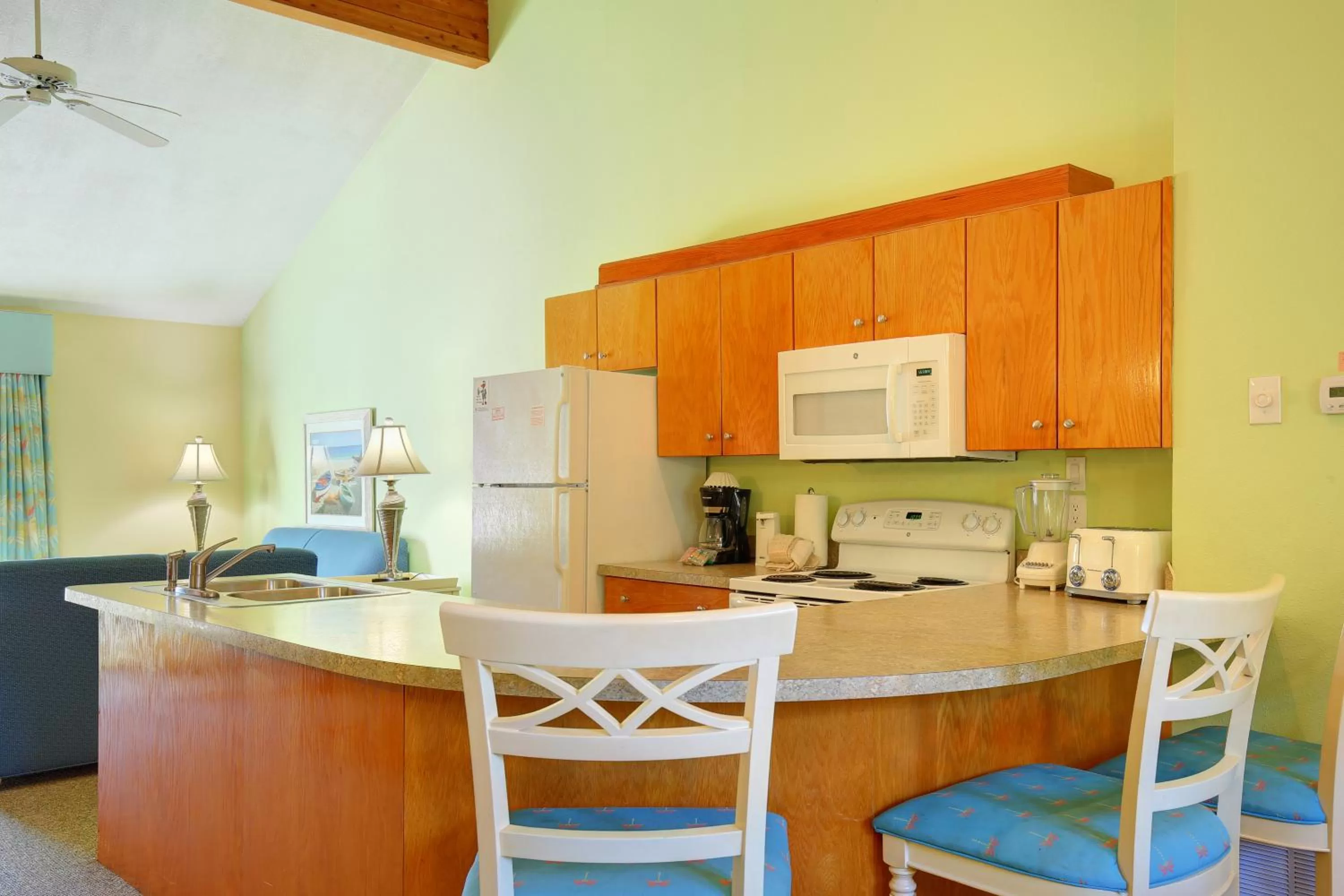 Kitchen or kitchenette in Ocean Pines Resort