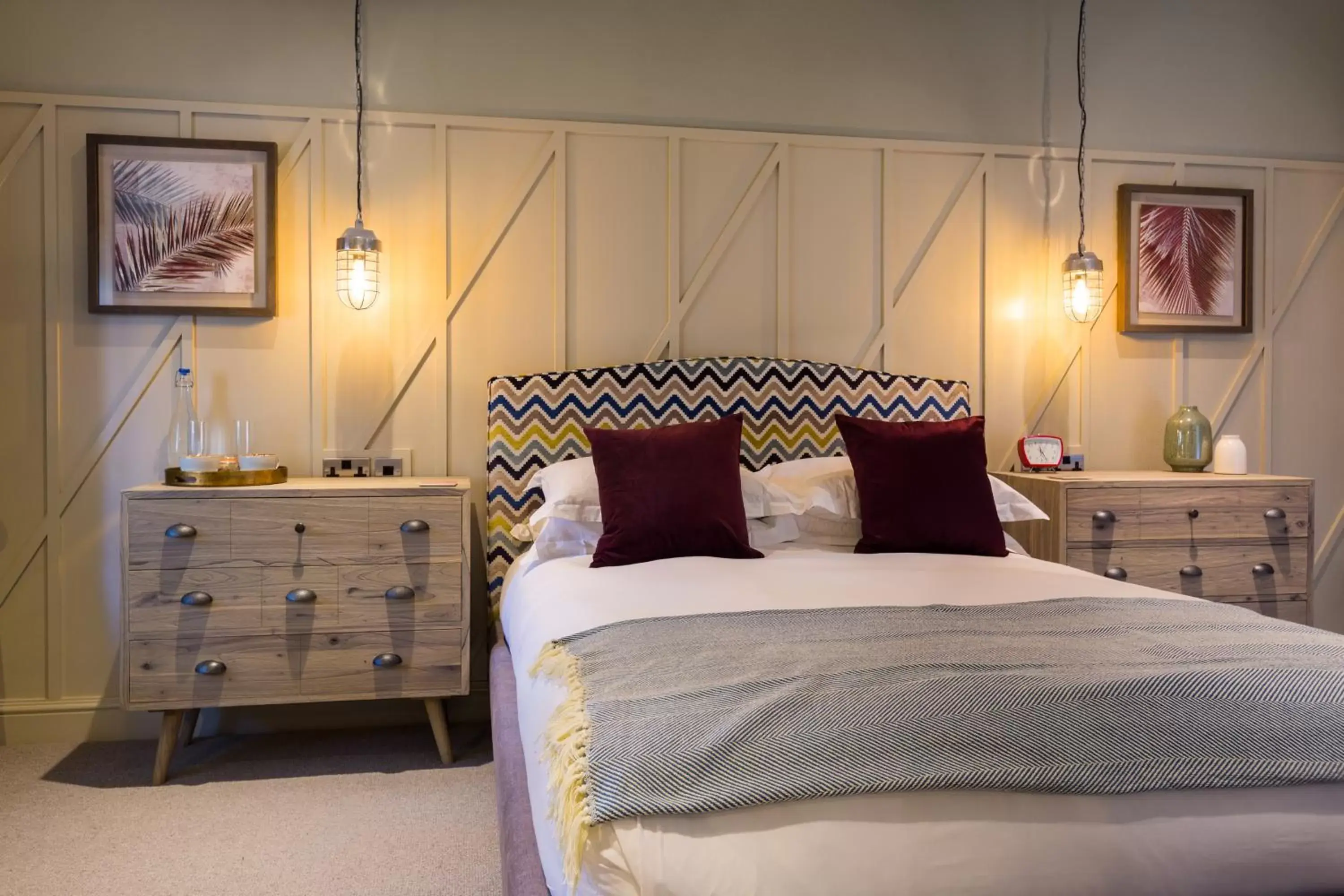 Superior Double Room in The Chequers Marlow Superior Double Room in The Chequers Marlow