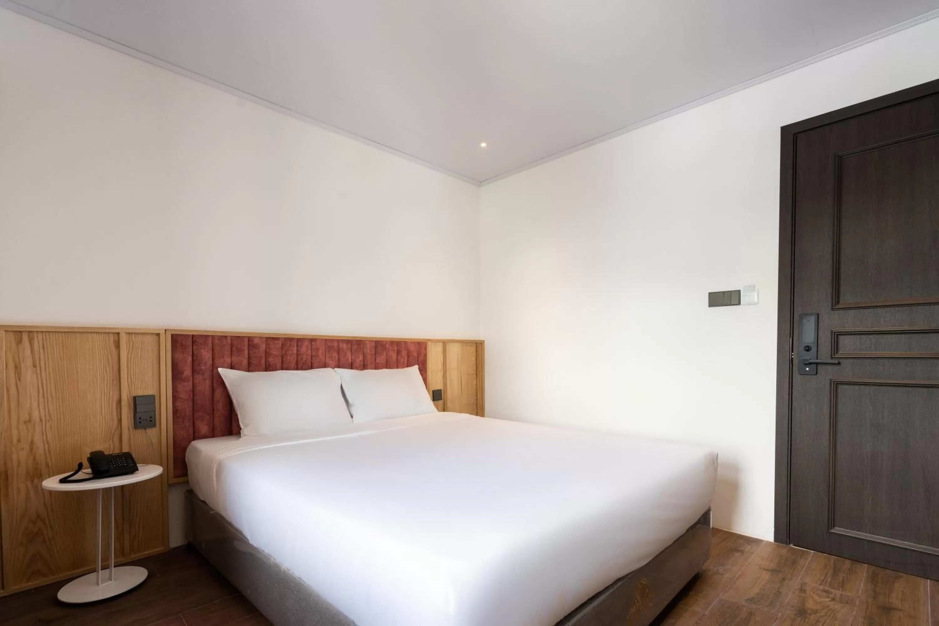 Bed in Haven Hut Hotel