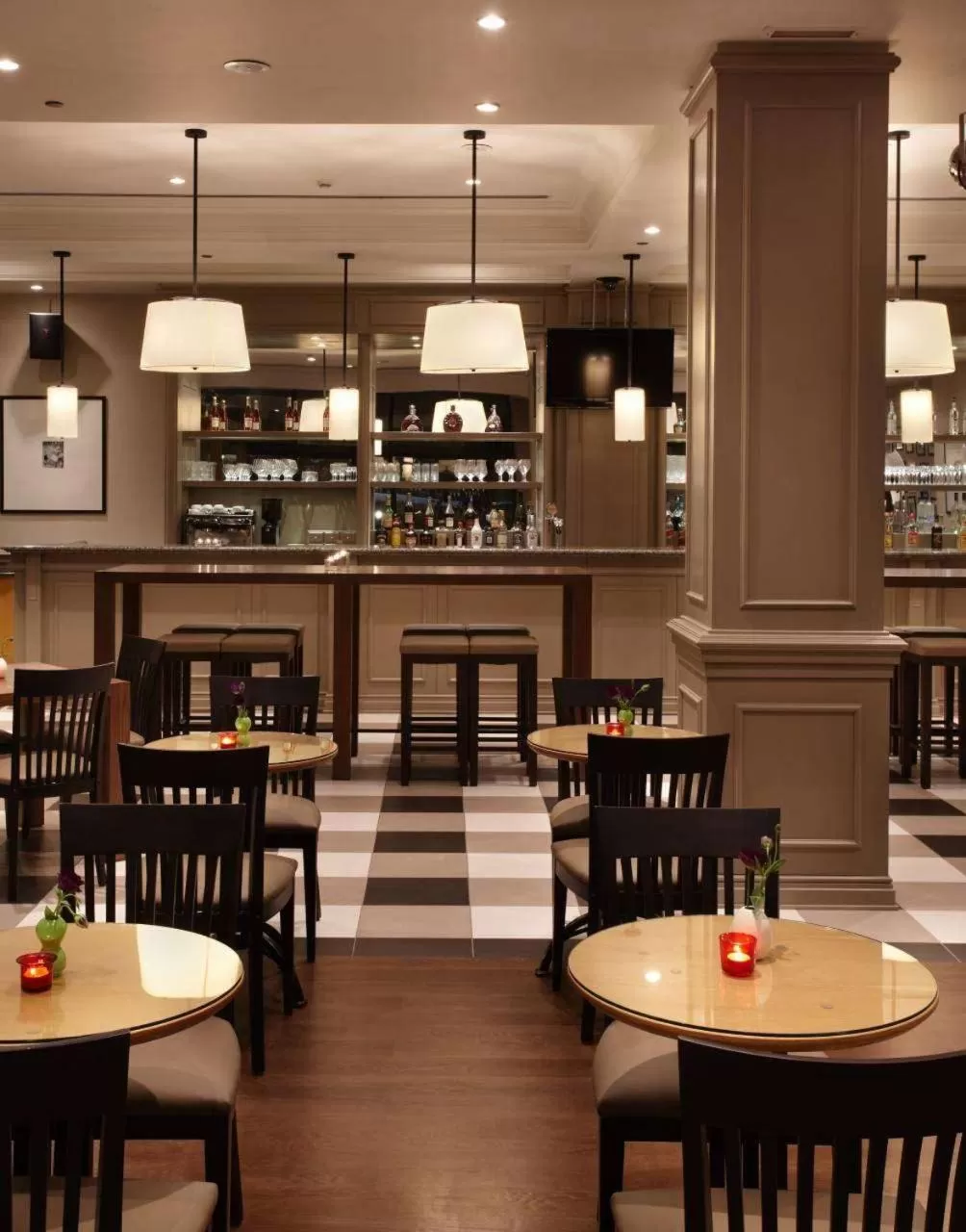 Lounge or bar in Hyatt Regency Bishkek