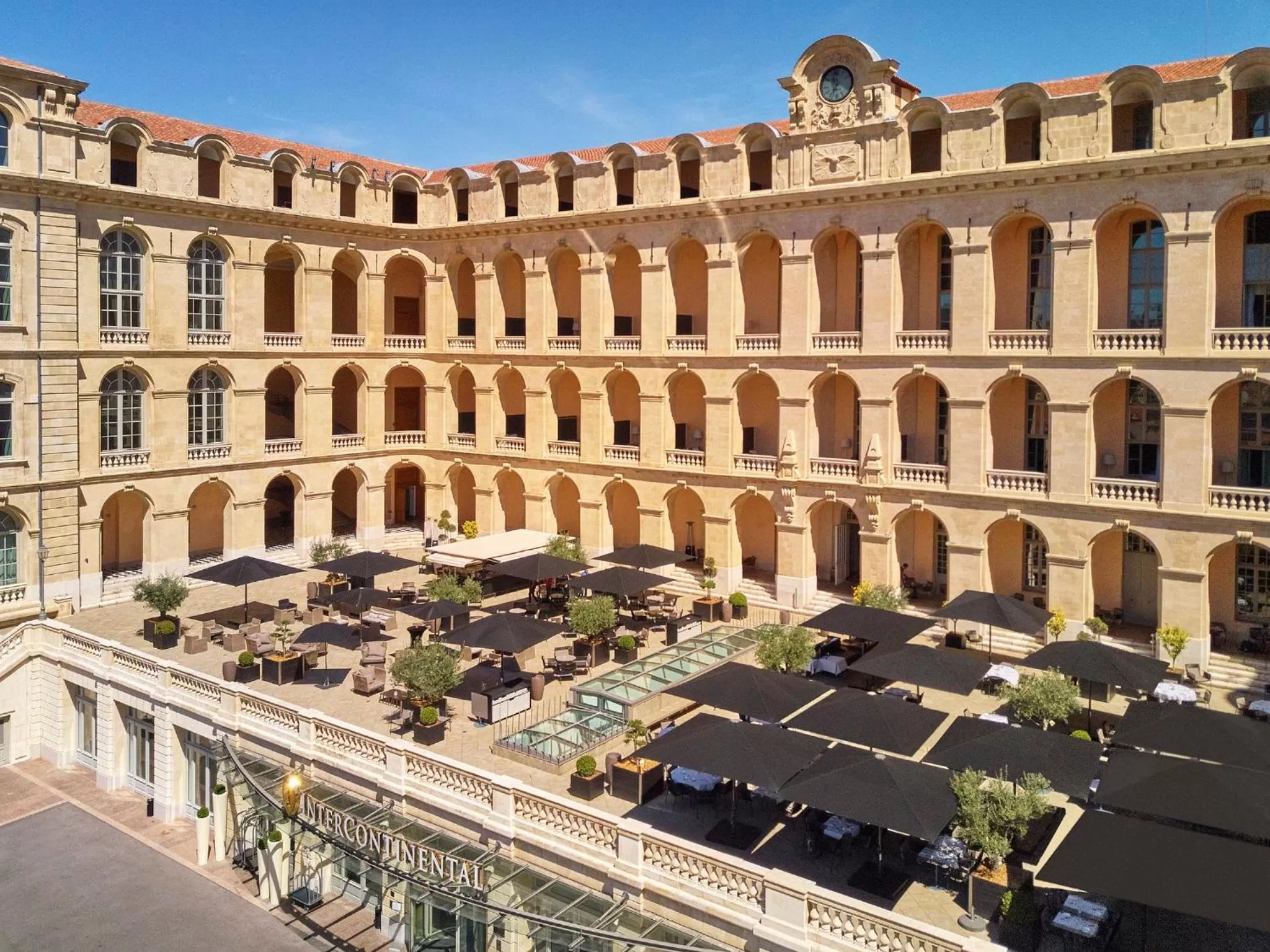 Restaurant/places to eat in InterContinental Marseille - Hotel Dieu by IHG