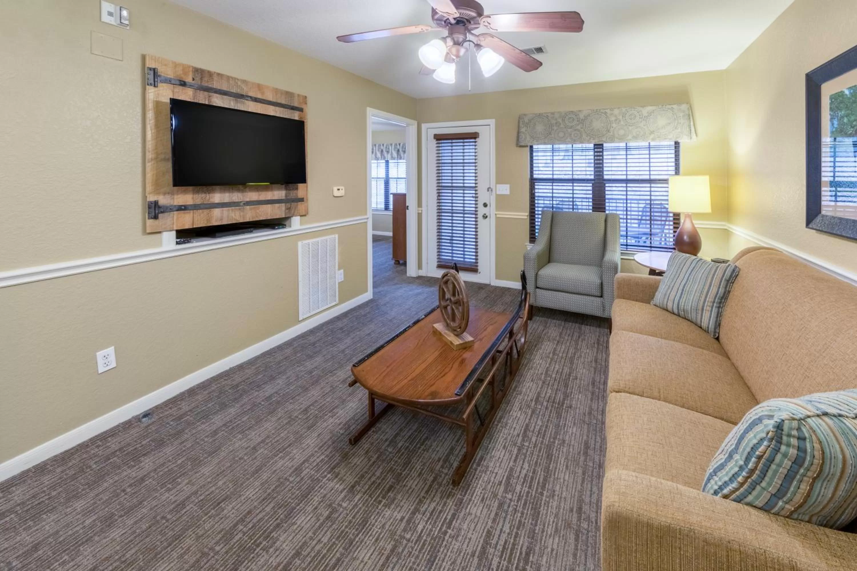 Photo of the whole room in Holiday Inn Club Vacations Piney Shores Resort at Lake Conroe