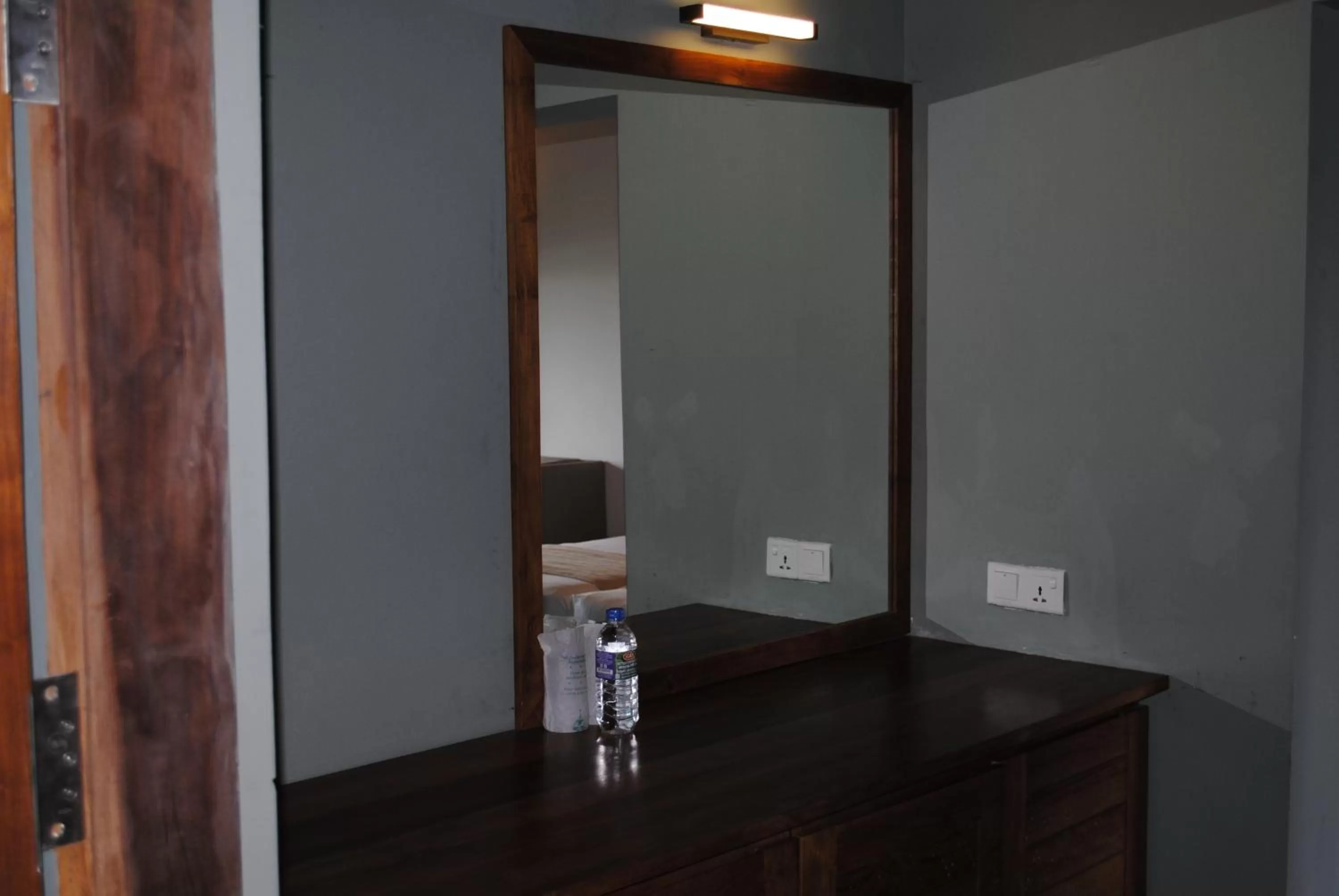 Area and facilities in Lavendish Lake Giritale - Former Giritale Hotel