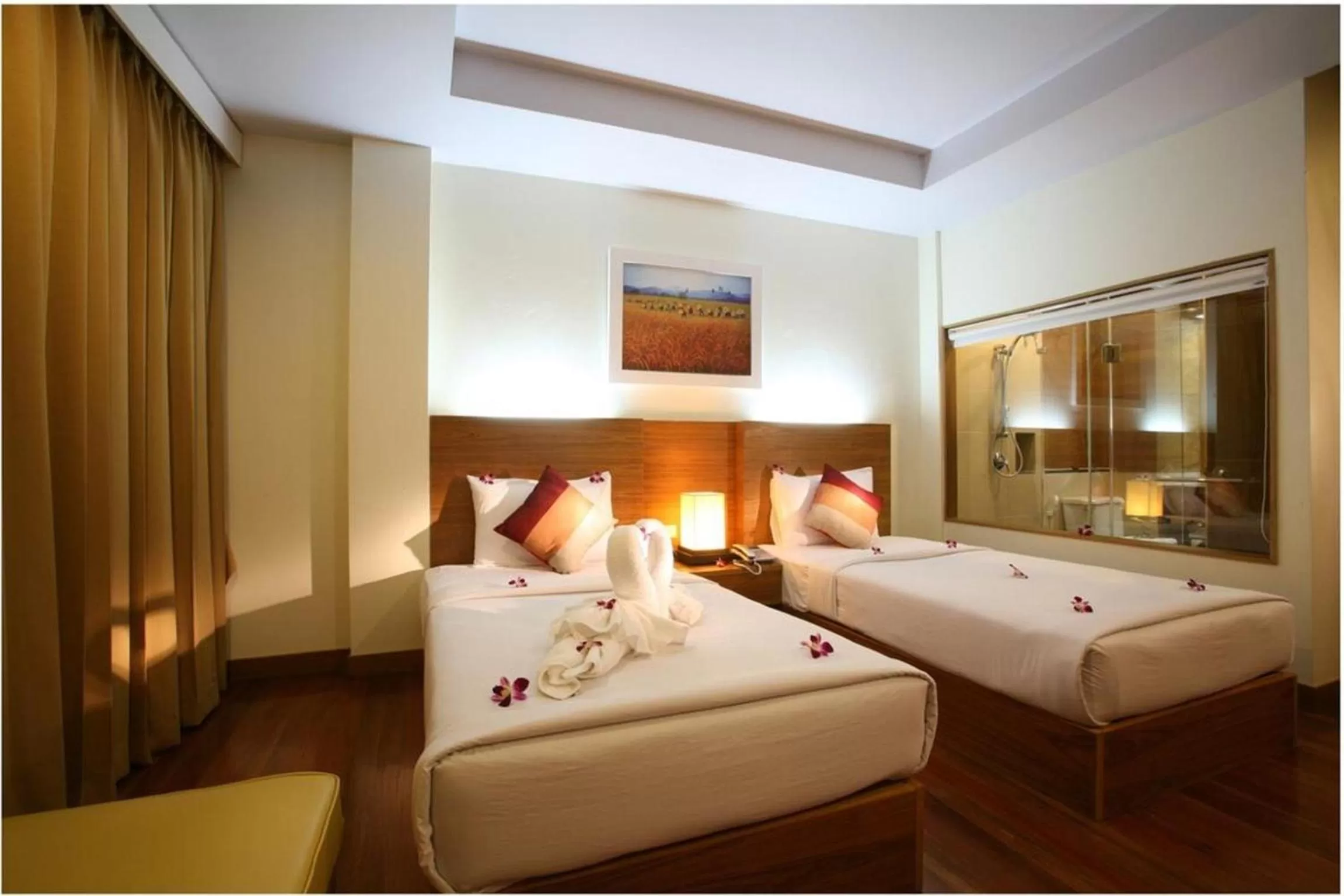 Bed in Baan Saikao Plaza Hotel & Service Apartment