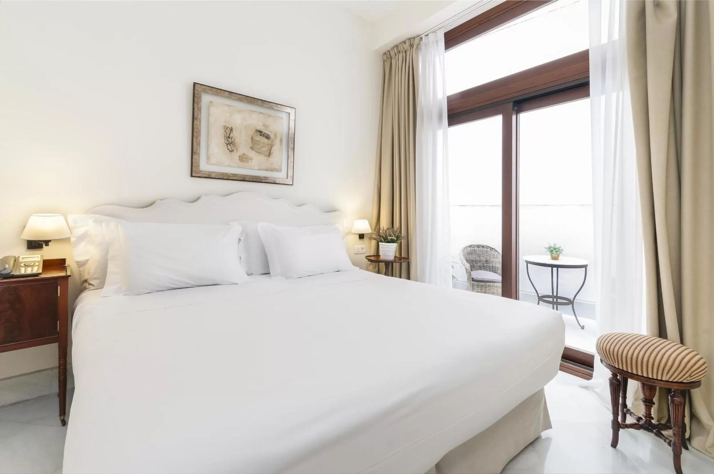 Bedroom, Bed in Hotel Amadeus Sevilla