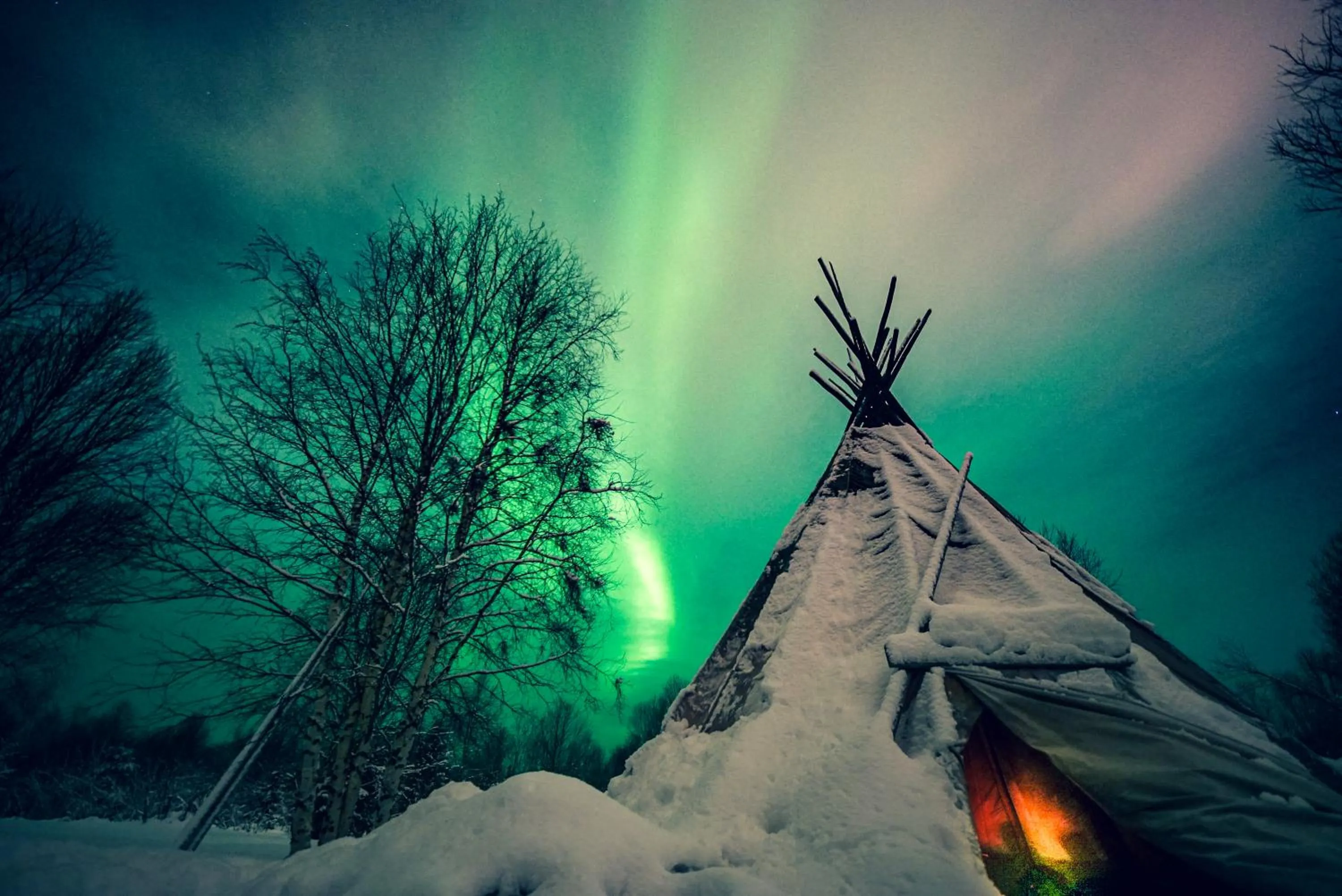 Night in Aurora Village Ivalo