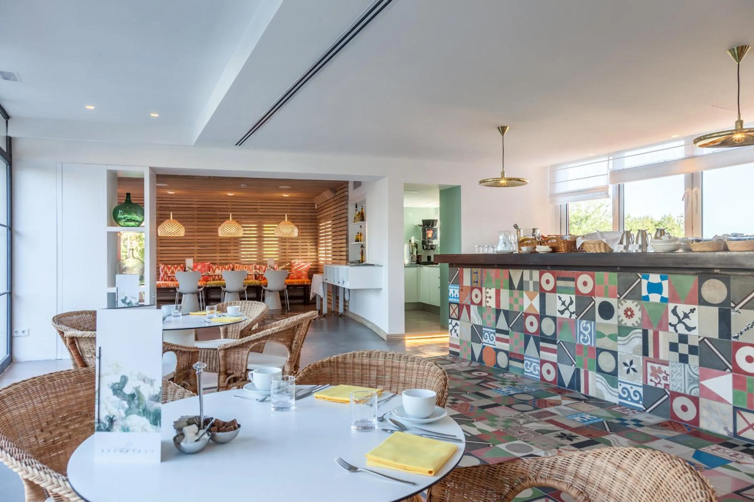 Restaurant/places to eat in Hotel Cala Sant Vicenç - Adults Only