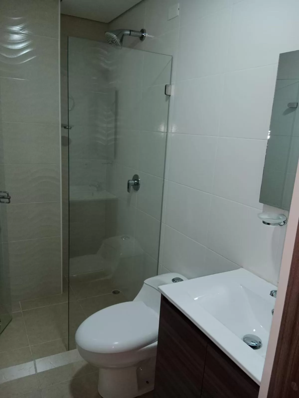 Shower, Bathroom in Aparta Suite Plaza Premium by Tourism Yossa