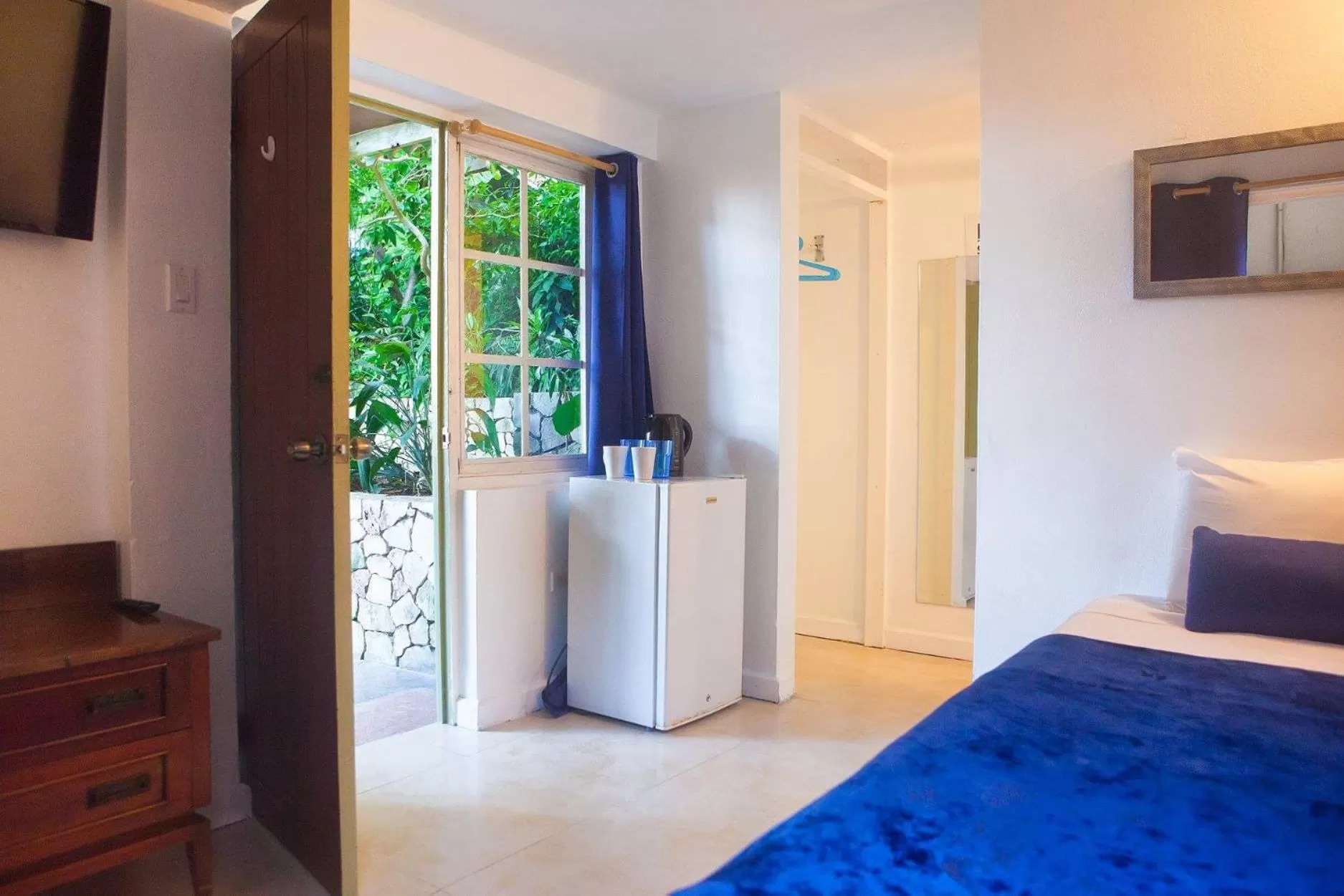 Bed in Caribic House