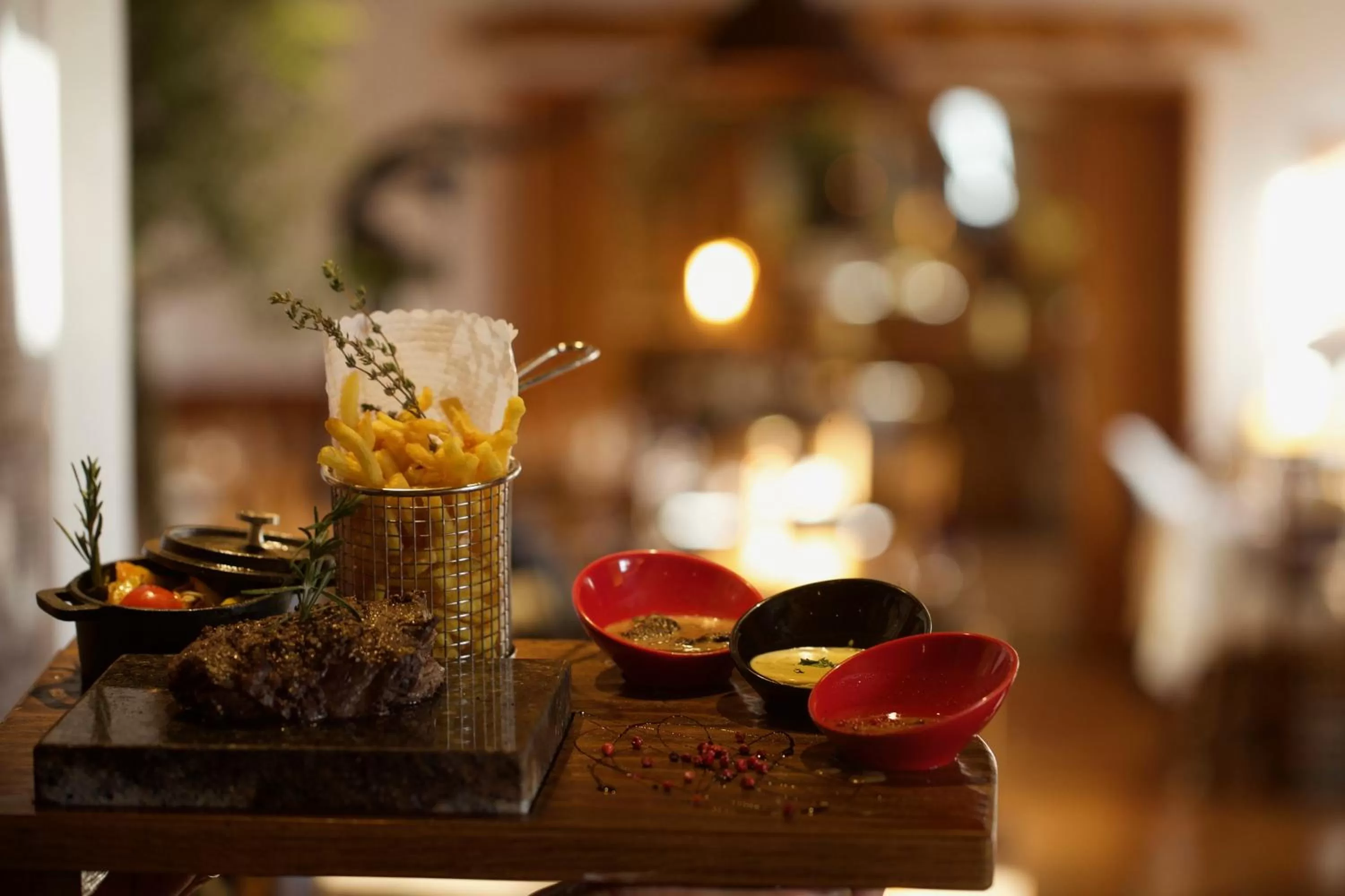 Food in HOTEL de la Truite & SPA Le petit Nautilus