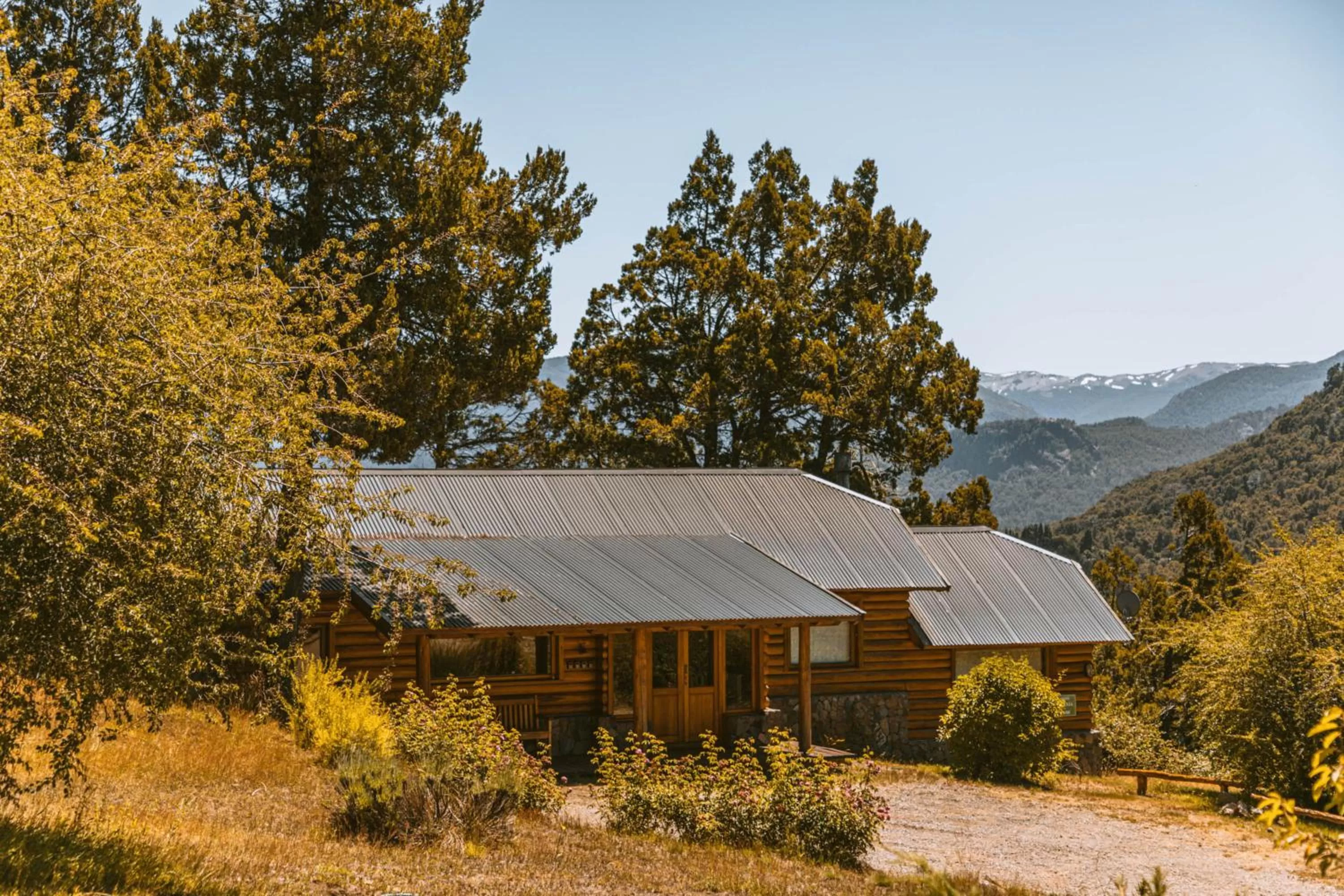 Property building in Arrayan Lake View Mountain Lodge & Casa De Te Arrayan