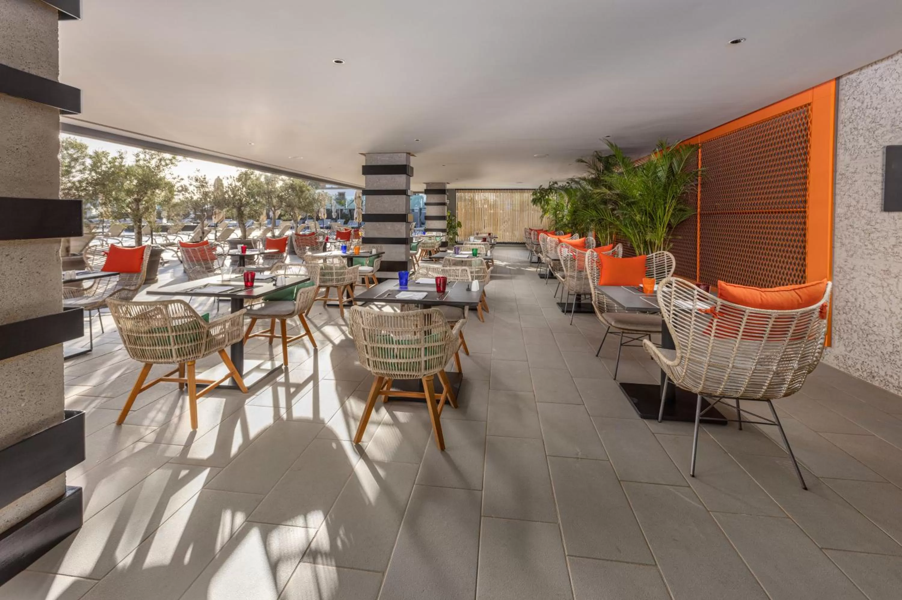 Restaurant/places to eat in Hotel Faro, a Lopesan Collection Hotel - Adults Only