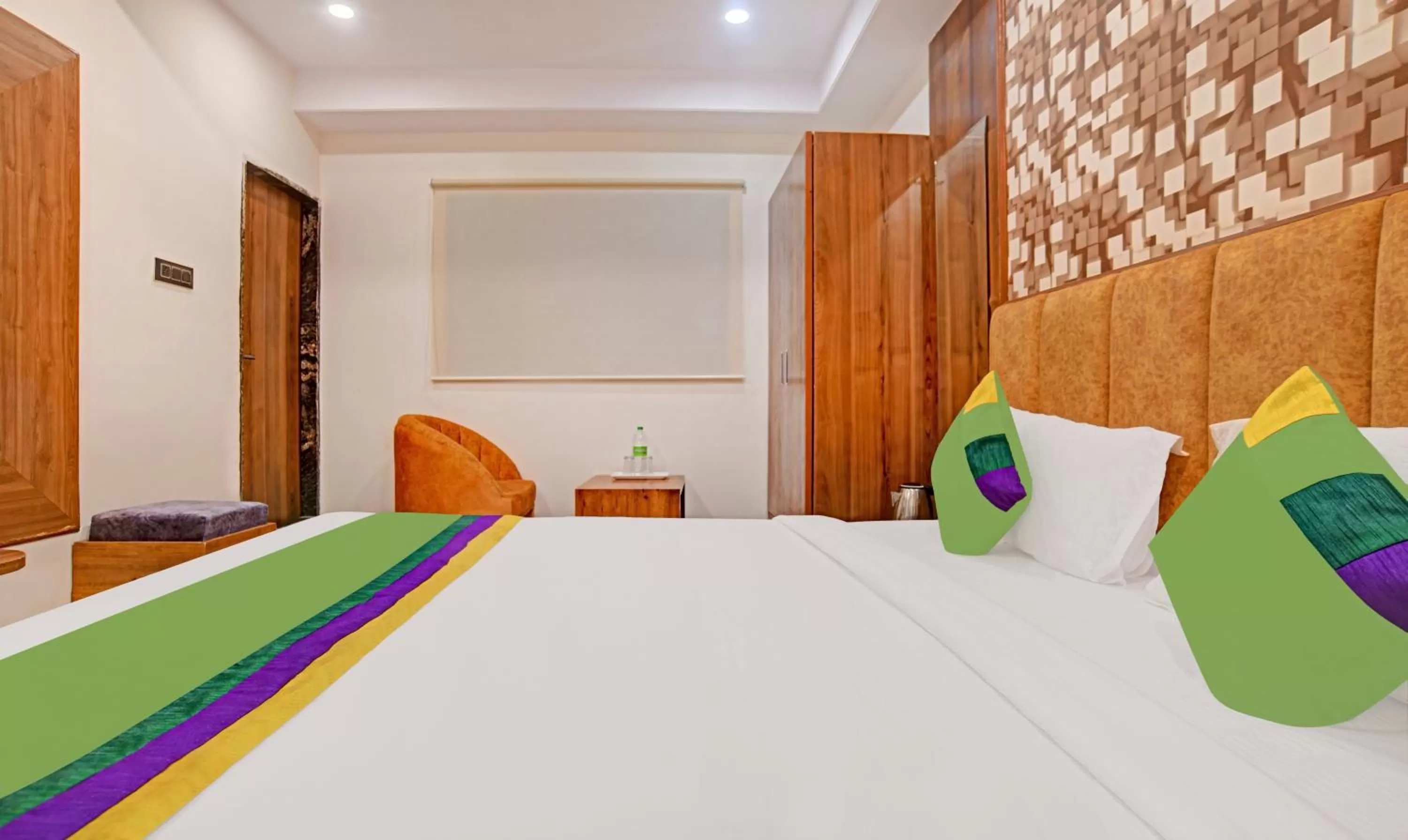 Bedroom, Bed in Treebo Merit