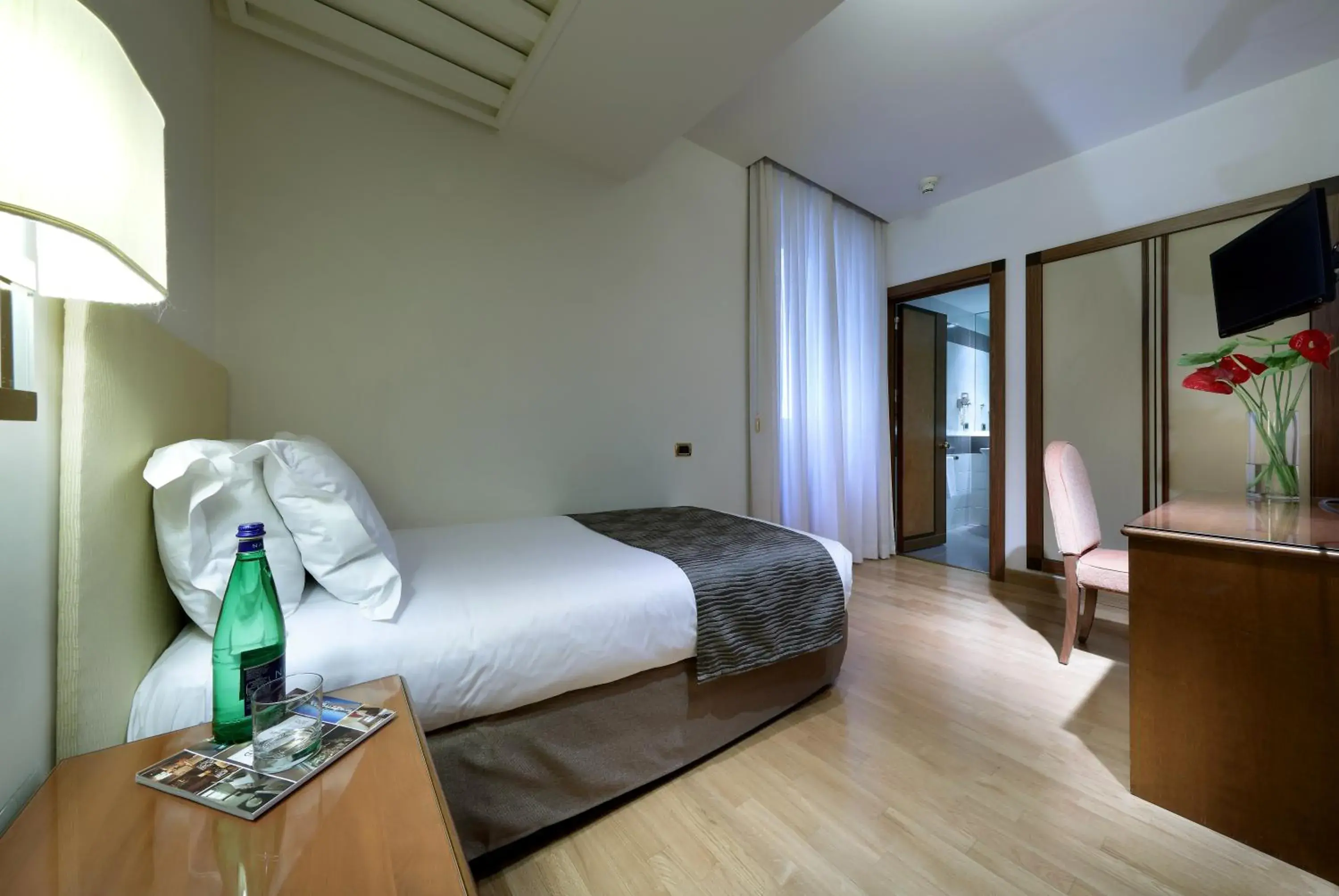 Single Room in Exe Majestic Single Room in Exe Majestic