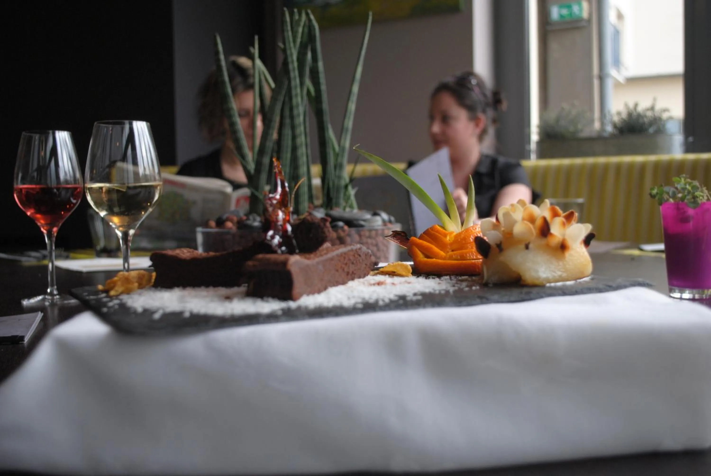 Restaurant/places to eat in Hotel-Restaurant Le Victoria