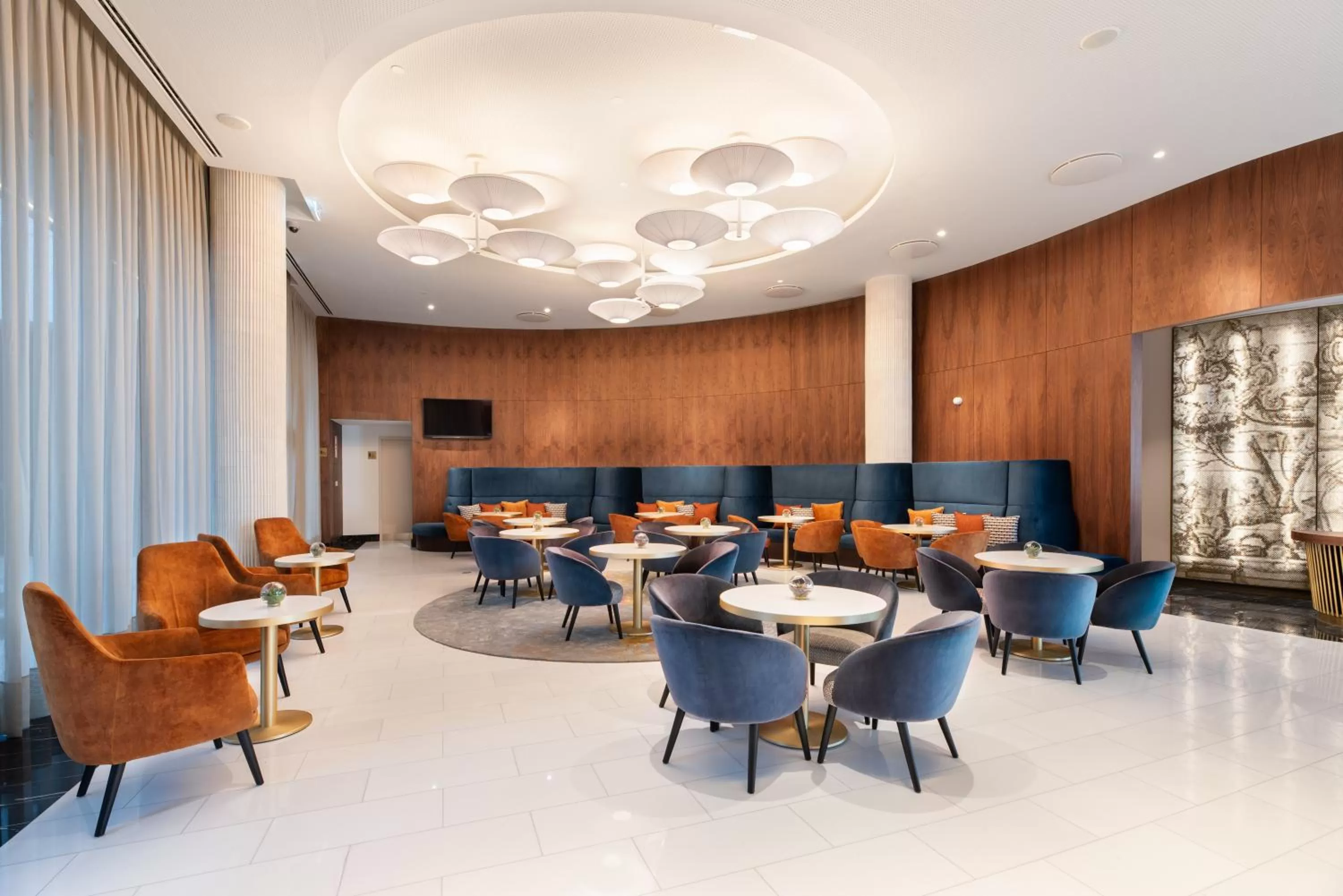 Lounge or bar in Eurostars Universal Lisboa