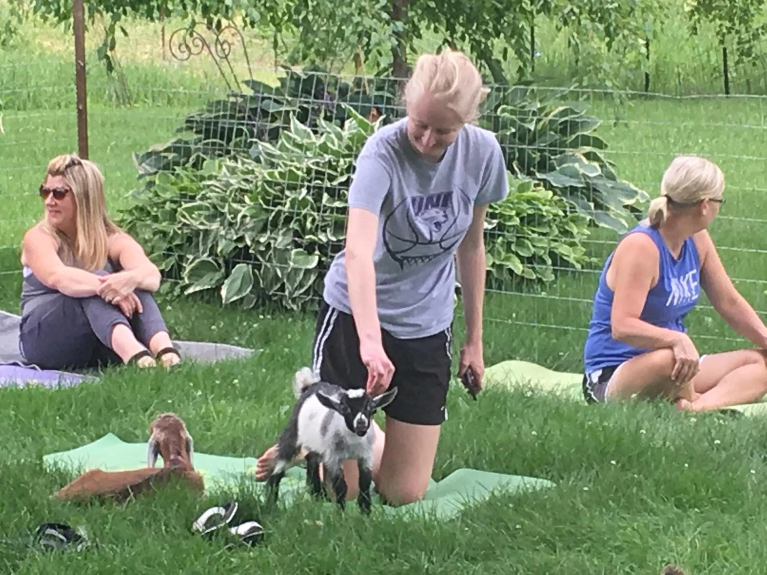 People in Rainbow Ridge Farms