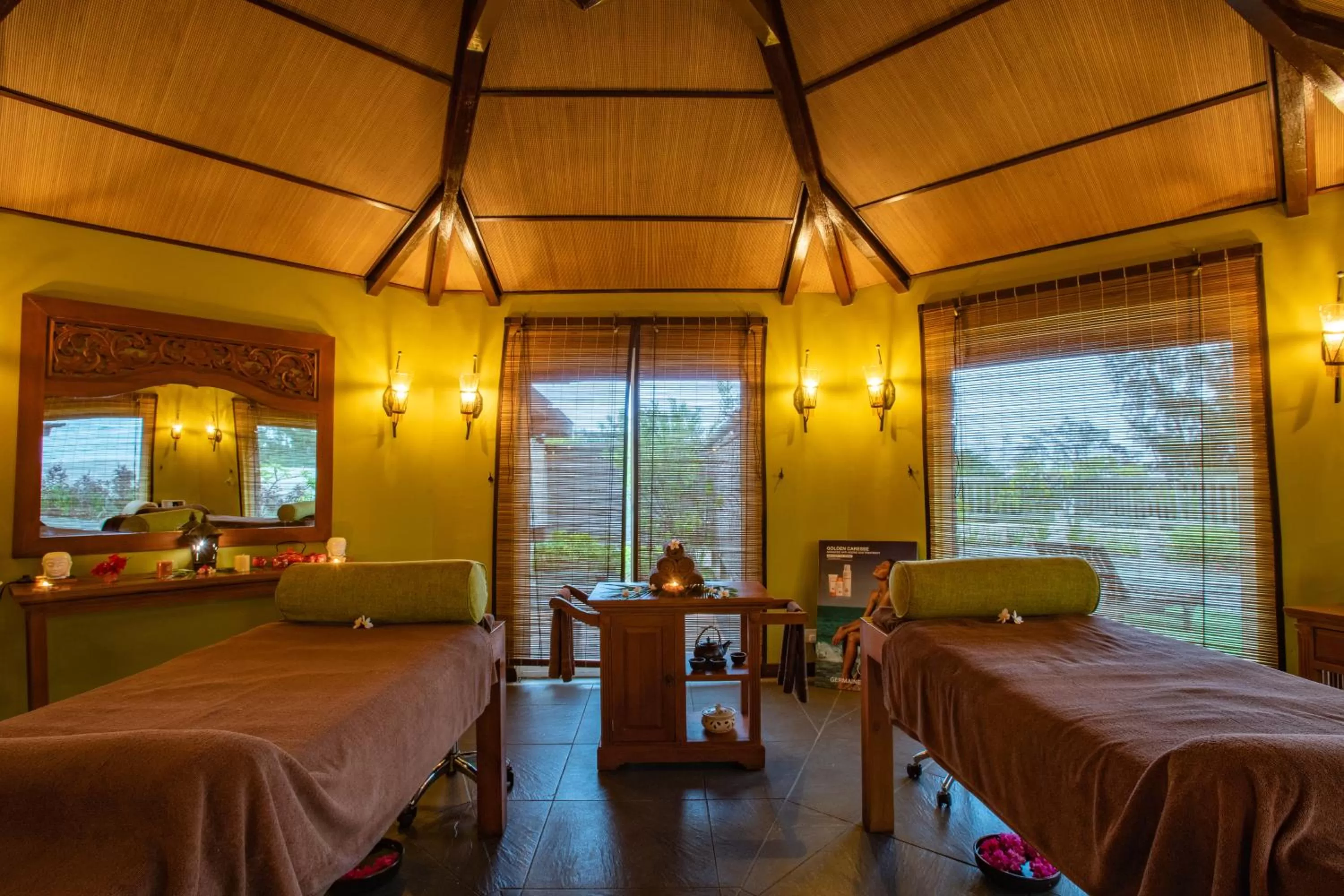 Massage, Bed in Aanari Hotel & Spa- Mauritius