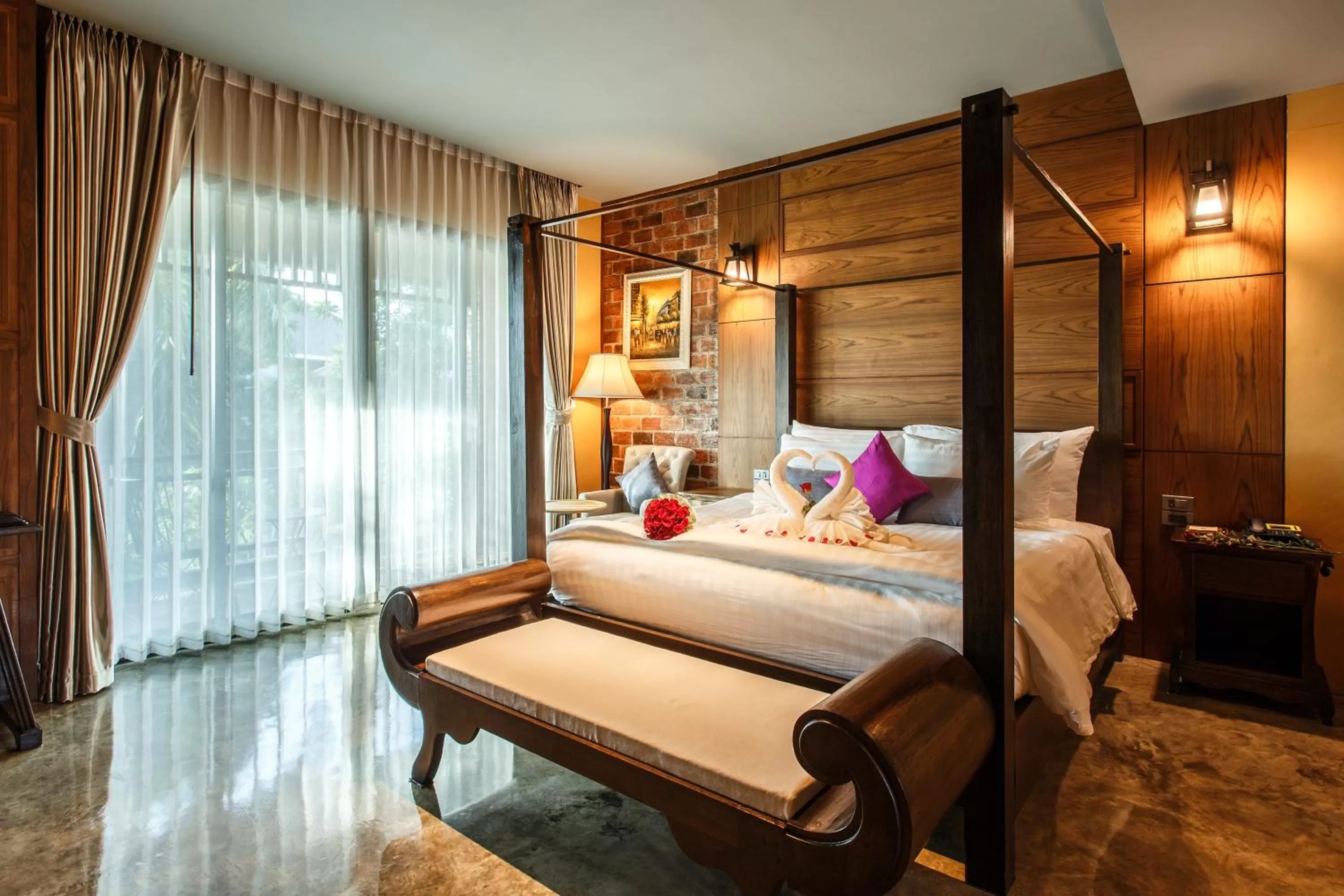 Bedroom, Bed in Hotel de l'amour SHA PLUS