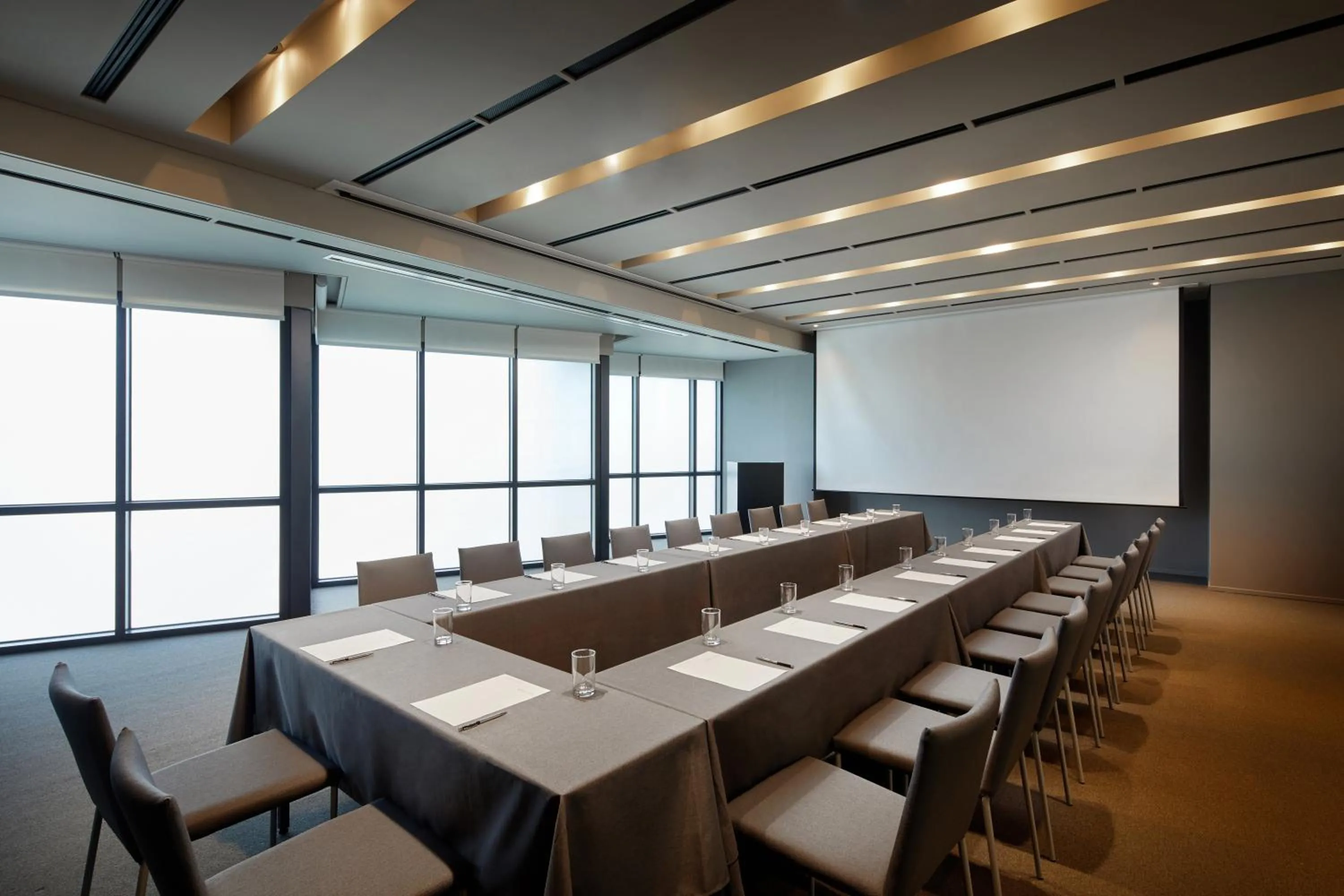 Meeting/conference room in Shilla Stay Samsung COEX Center