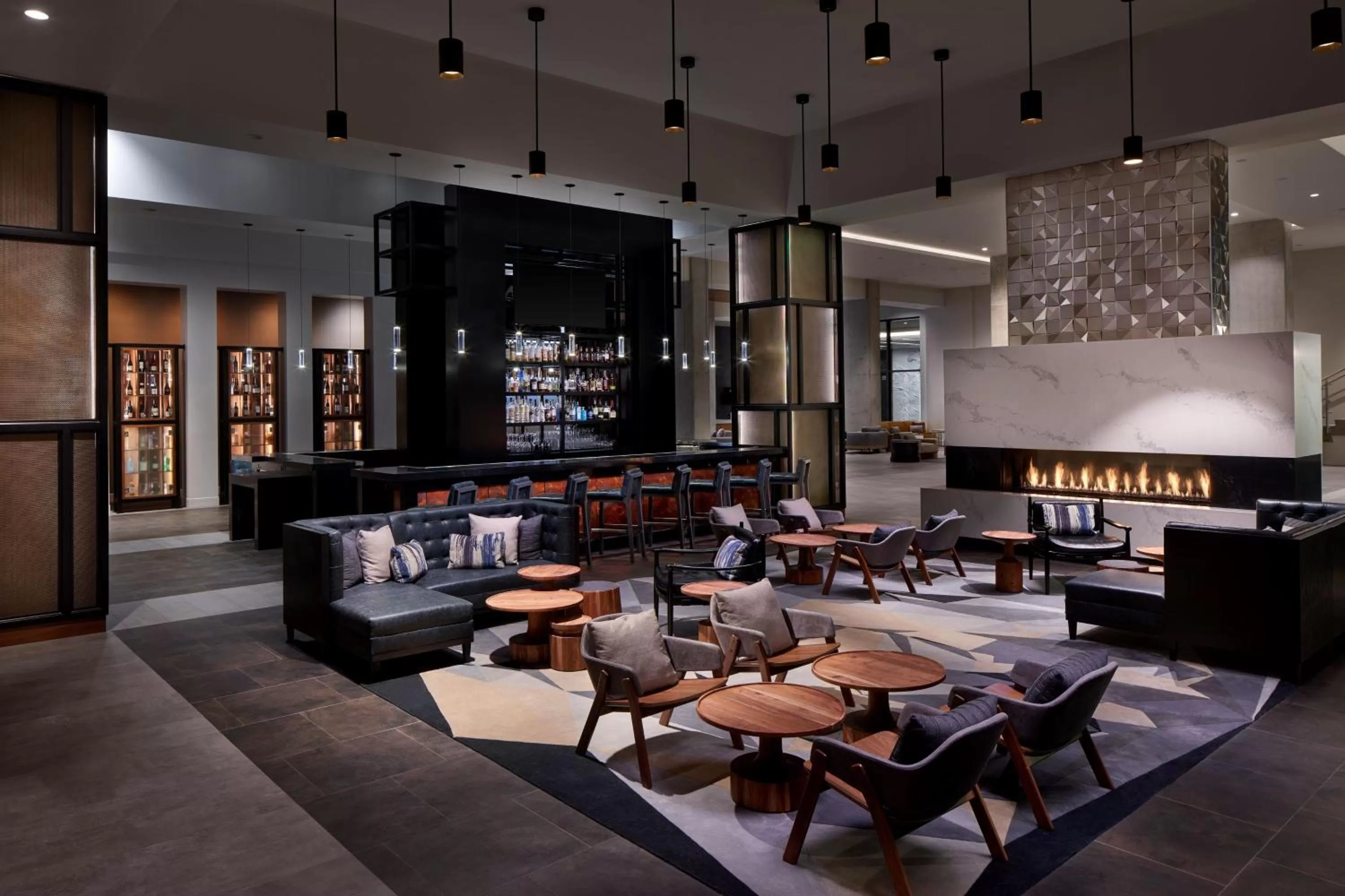 Restaurant/places to eat in Marriott Owings Mills Metro Centre