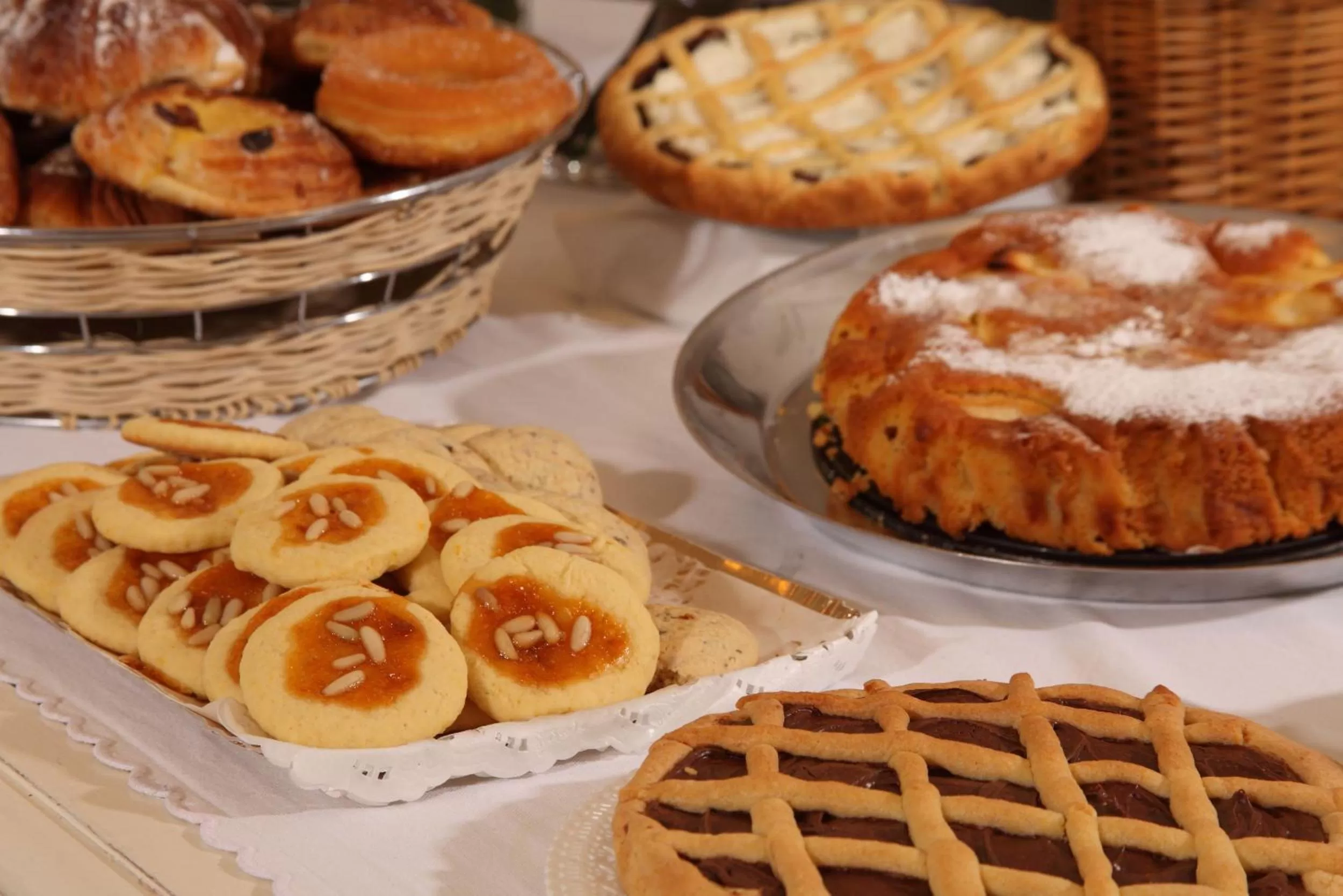 Food in Hotel Modigliani